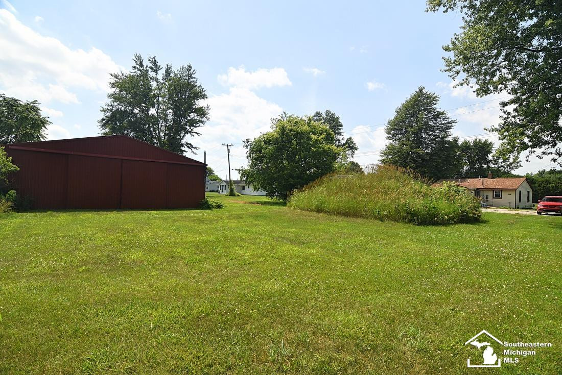 13493 Dixon Road, Dundee, MI 48131 — Photo 7