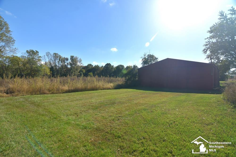 13493 Dixon Road, Dundee, MI 48131 — Photo 39