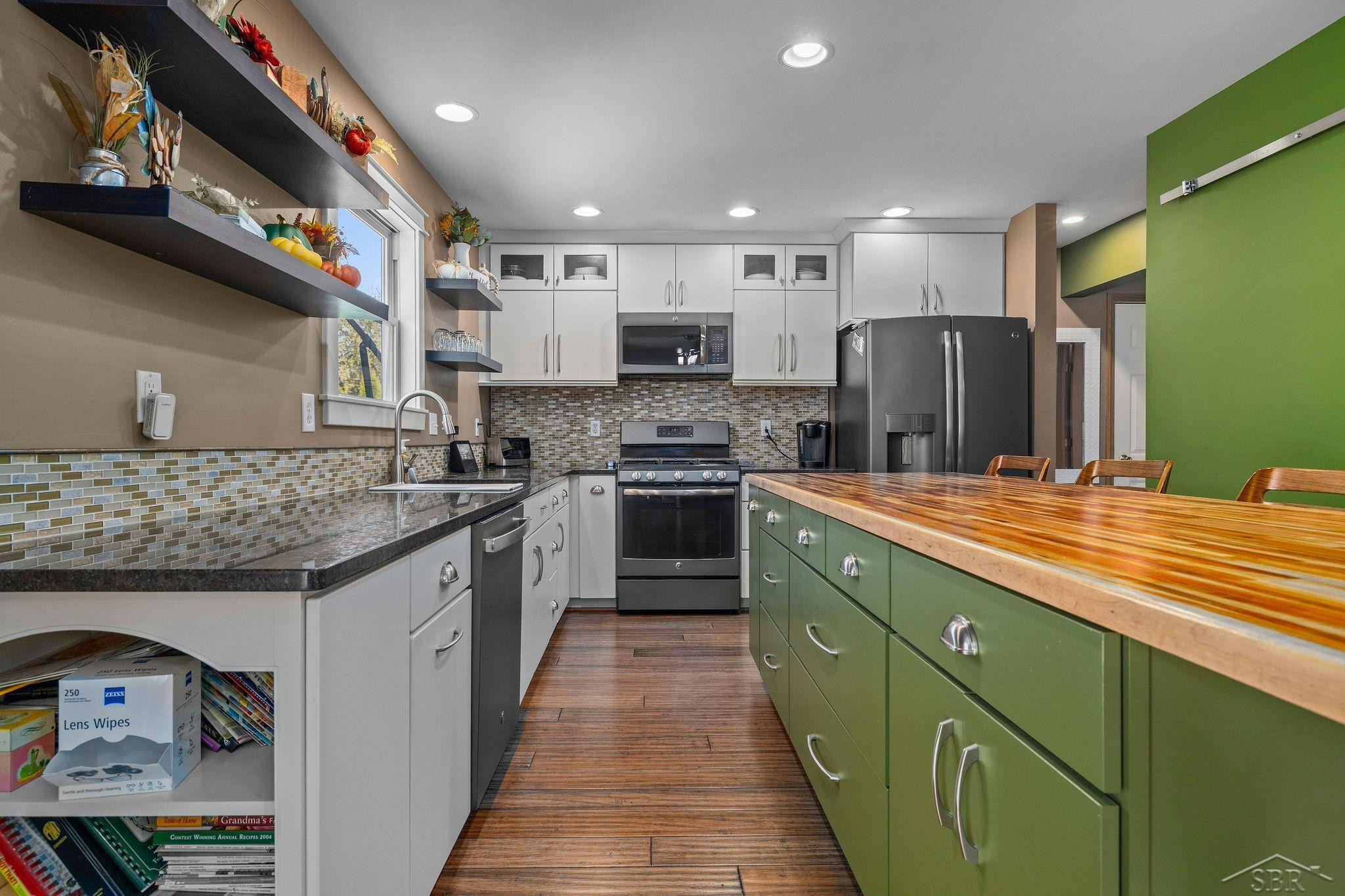 7819 Sedgewick Drive, Freeland, MI 48623 — Photo 17