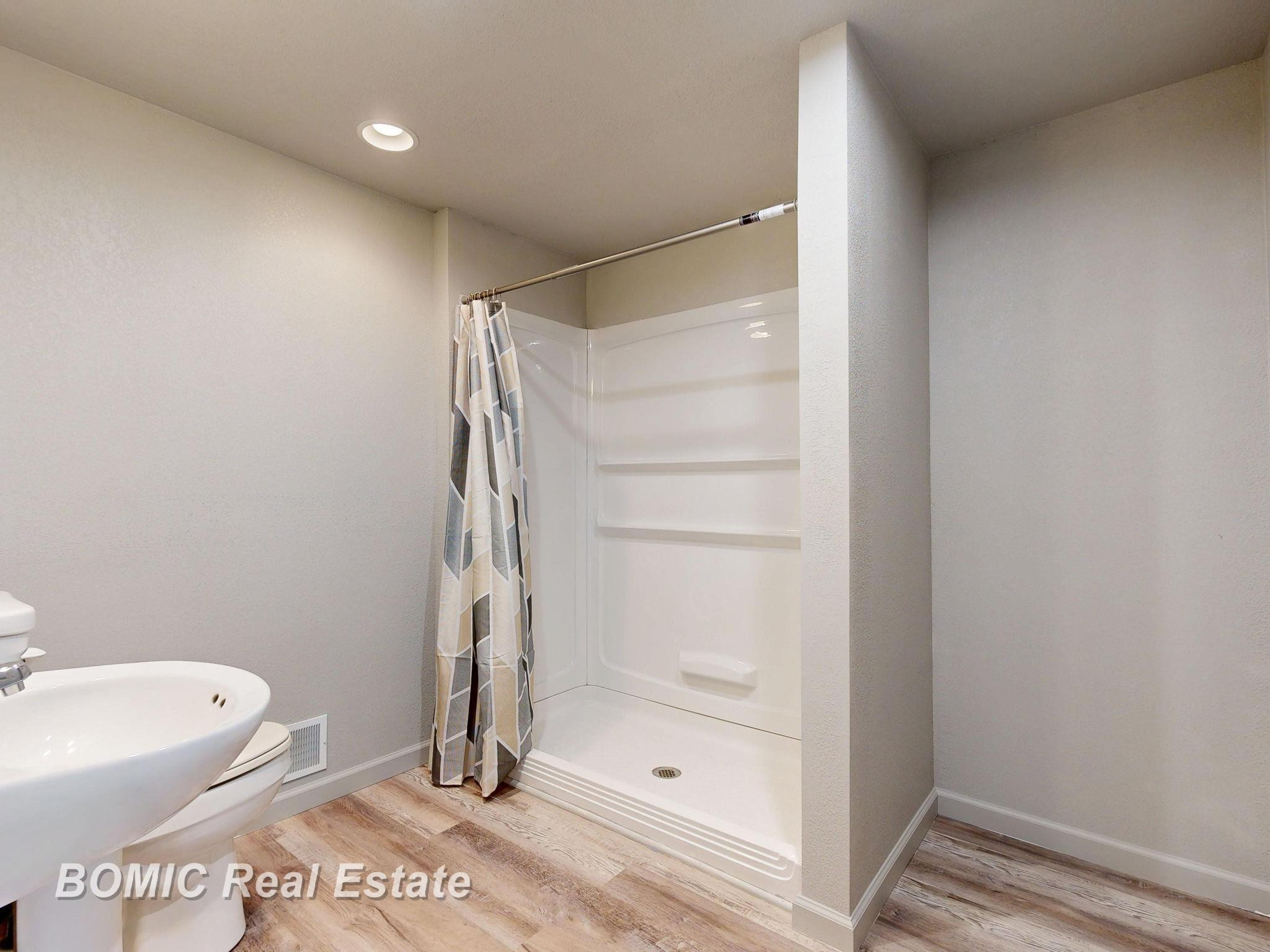 5230 Waterman Road, Vassar, MI 48768 — Photo 15