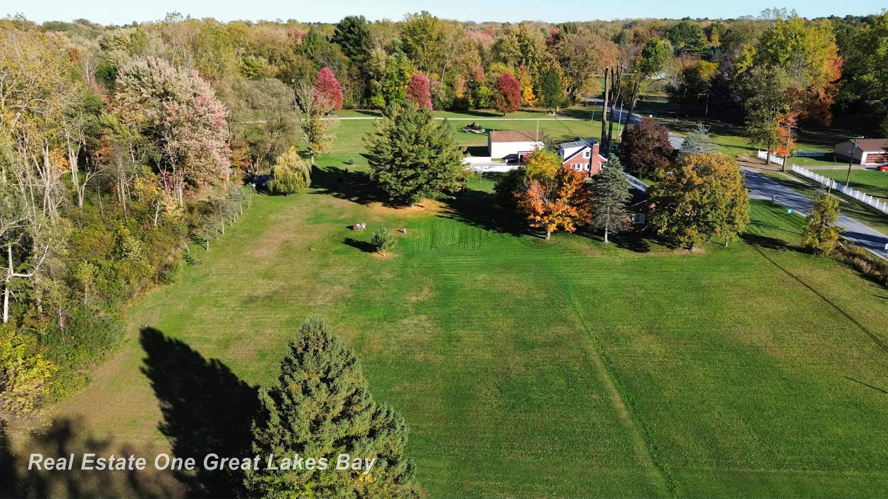 4719 Baker Road, Bridgeport, MI 48722 — Photo 4
