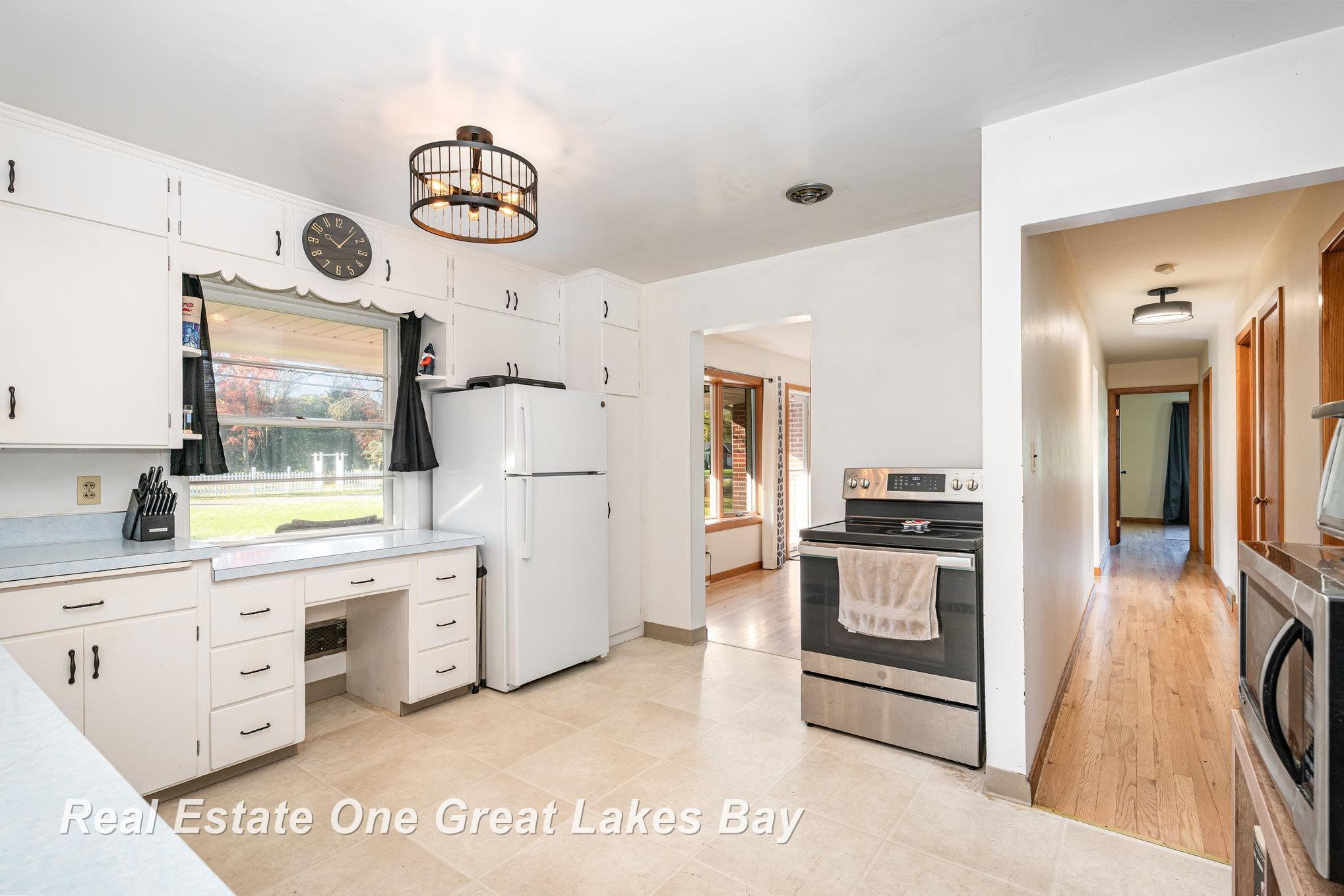 4719 Baker Road, Bridgeport, MI 48722 — Photo 9