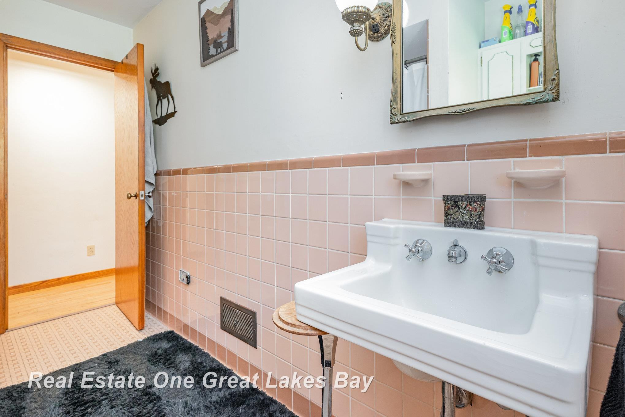4719 Baker Road, Bridgeport, MI 48722 — Photo 17