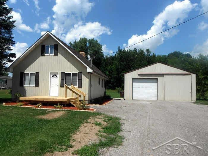 2730 W Anderson Road, Linwood, MI 48634 — front exterior