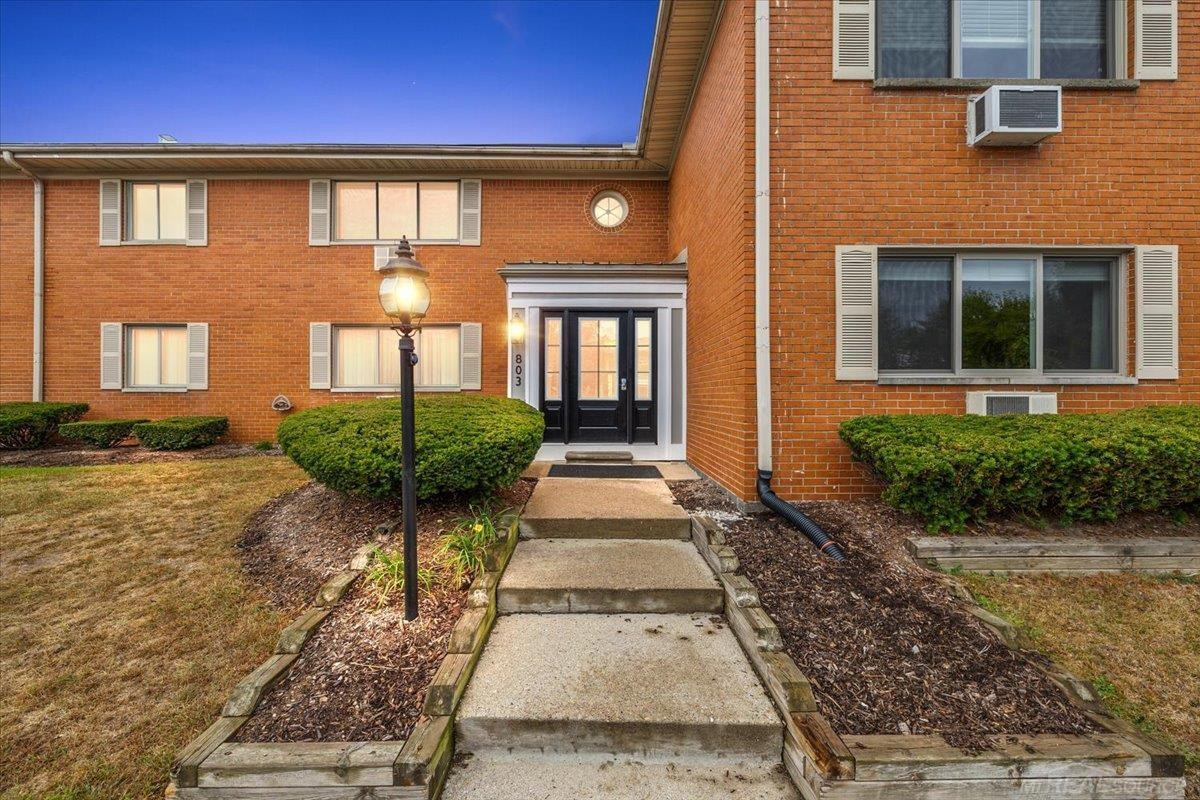 803 Plate Drive, 105, Rochester, MI 48307 — front exterior