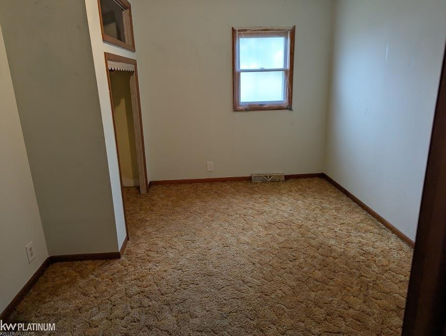 6215 Sterling Road, MI 48097 — Photo 7