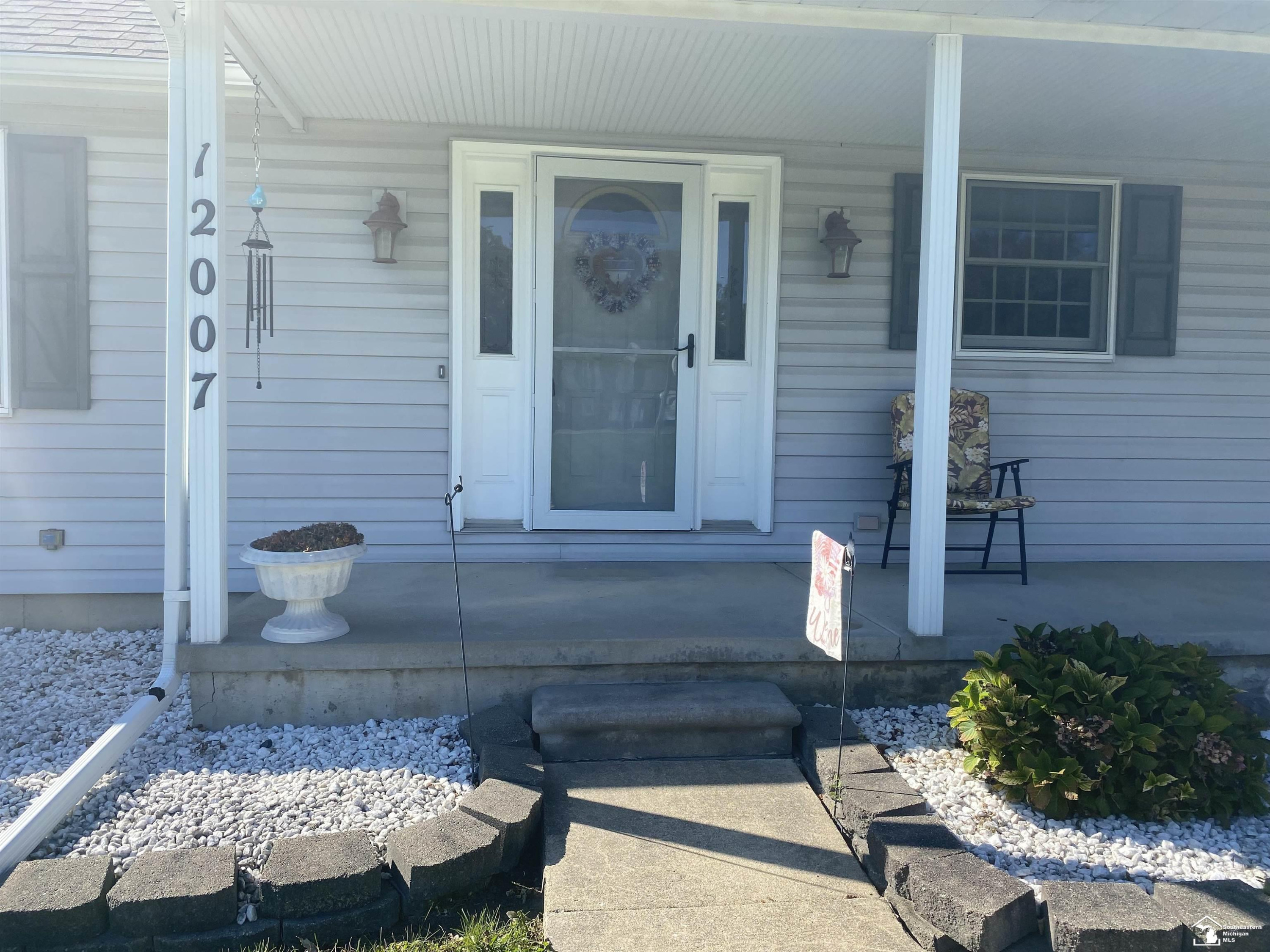 12007 Grafton Road, Carleton, MI 48117 — Photo 2