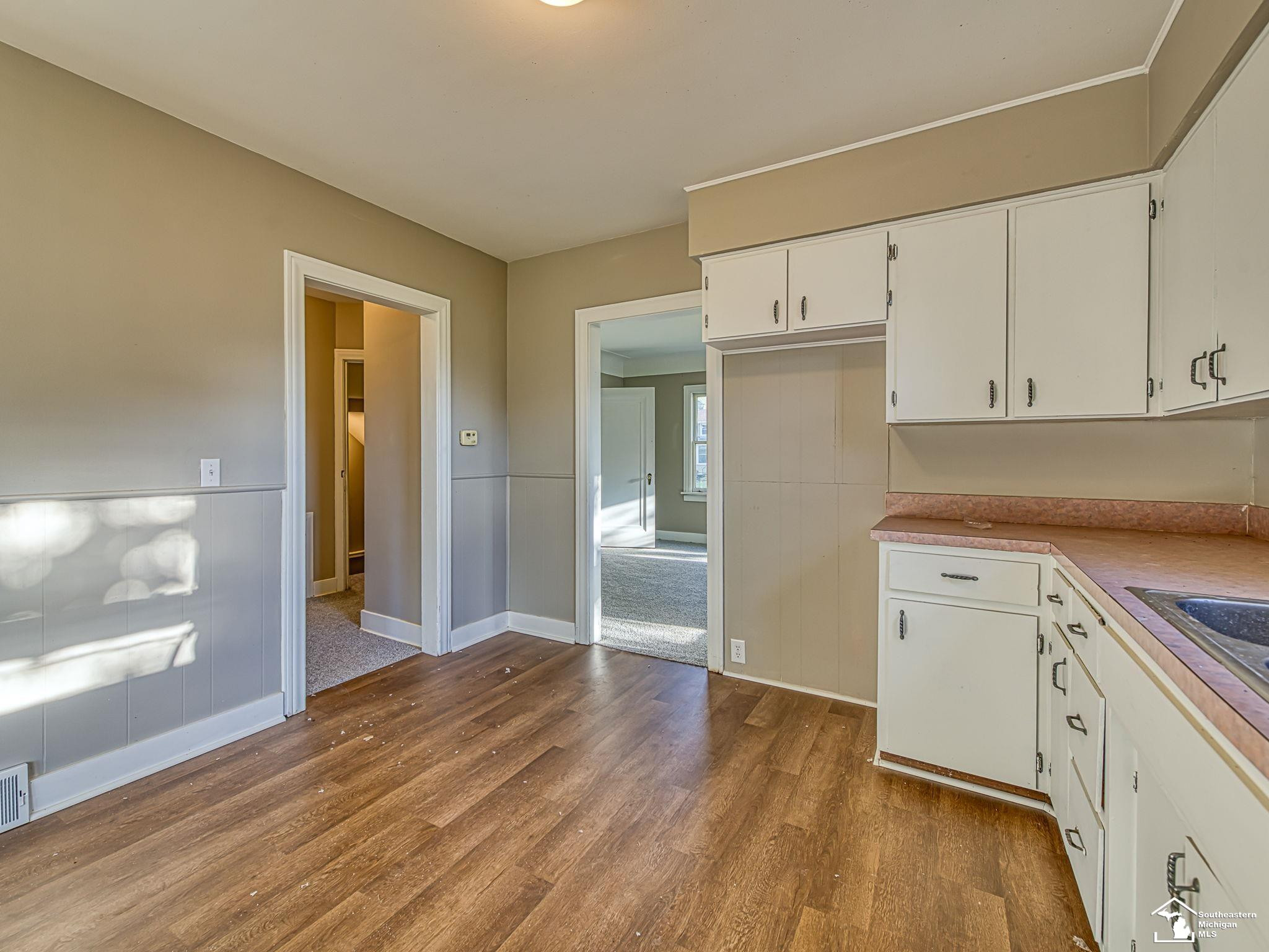 526 E Second Street, Monroe, MI 48161 — Photo 5