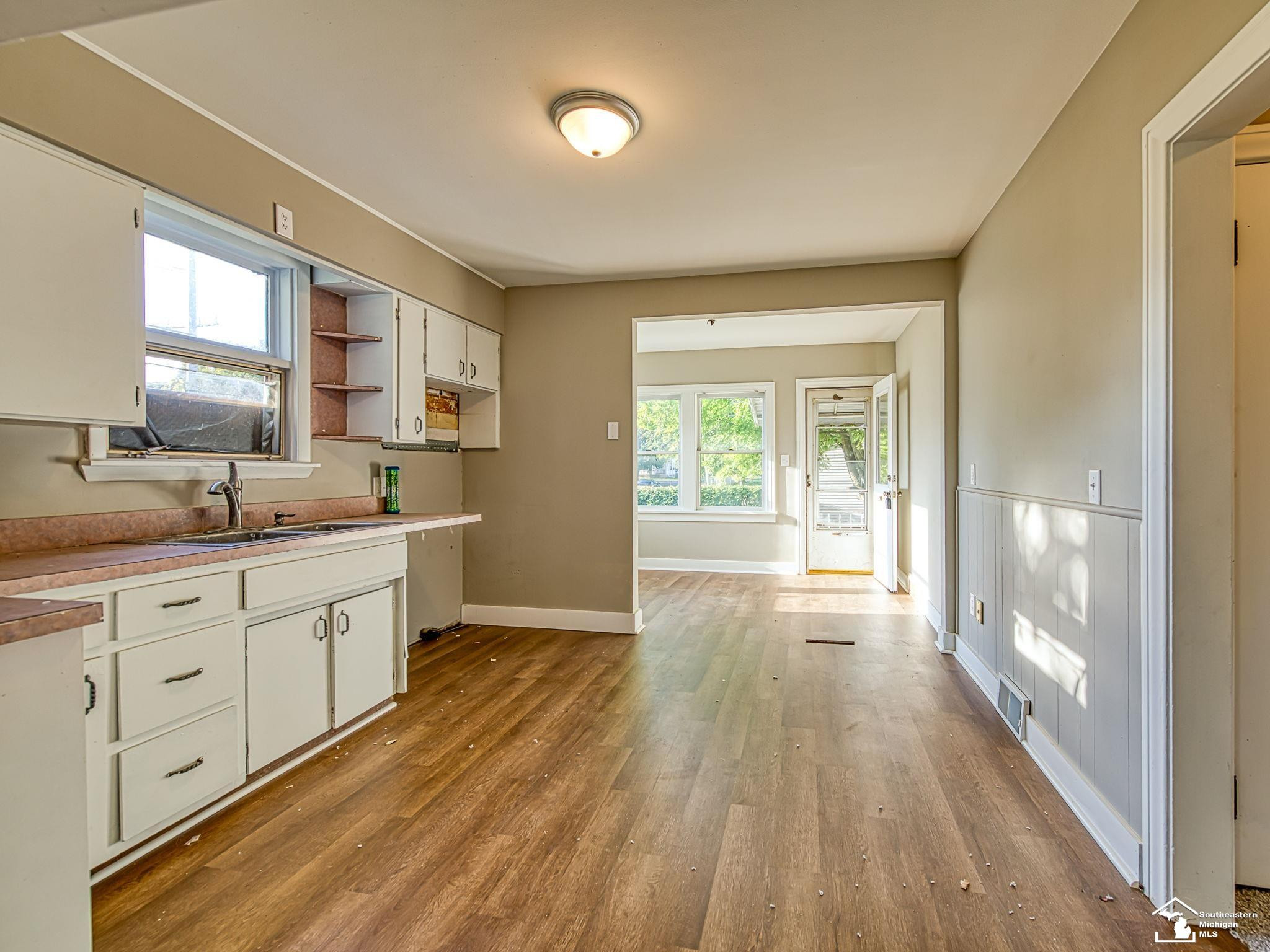 526 E Second Street, Monroe, MI 48161 — Photo 6