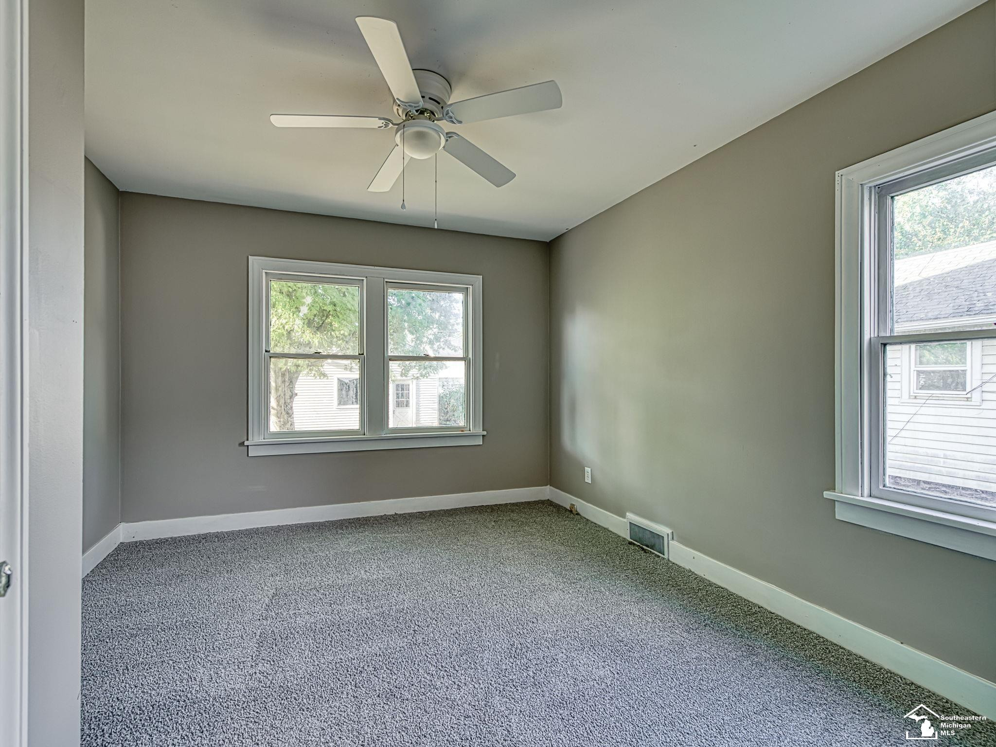 526 E Second Street, Monroe, MI 48161 — Photo 8