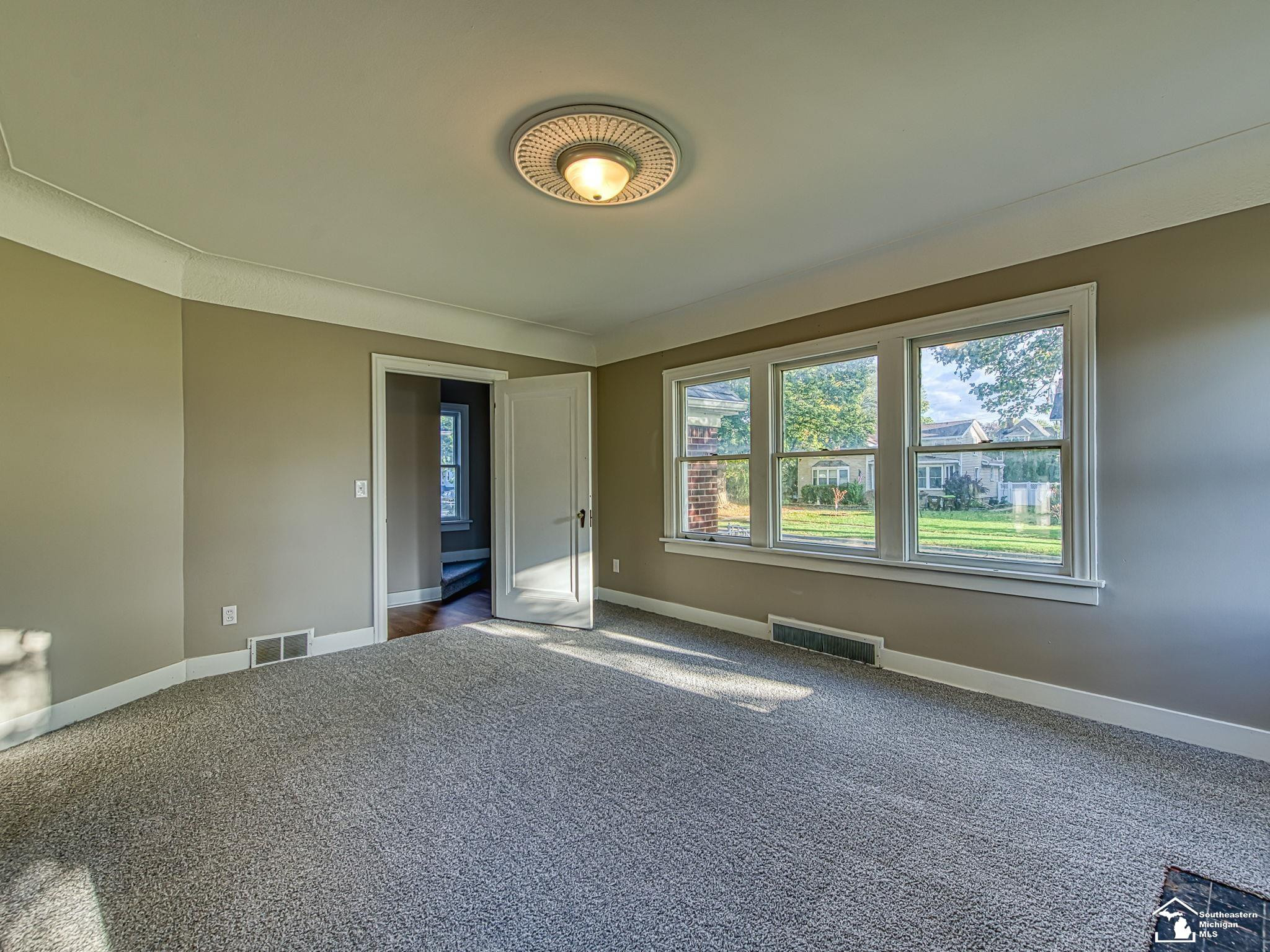 526 E Second Street, Monroe, MI 48161 — Photo 13