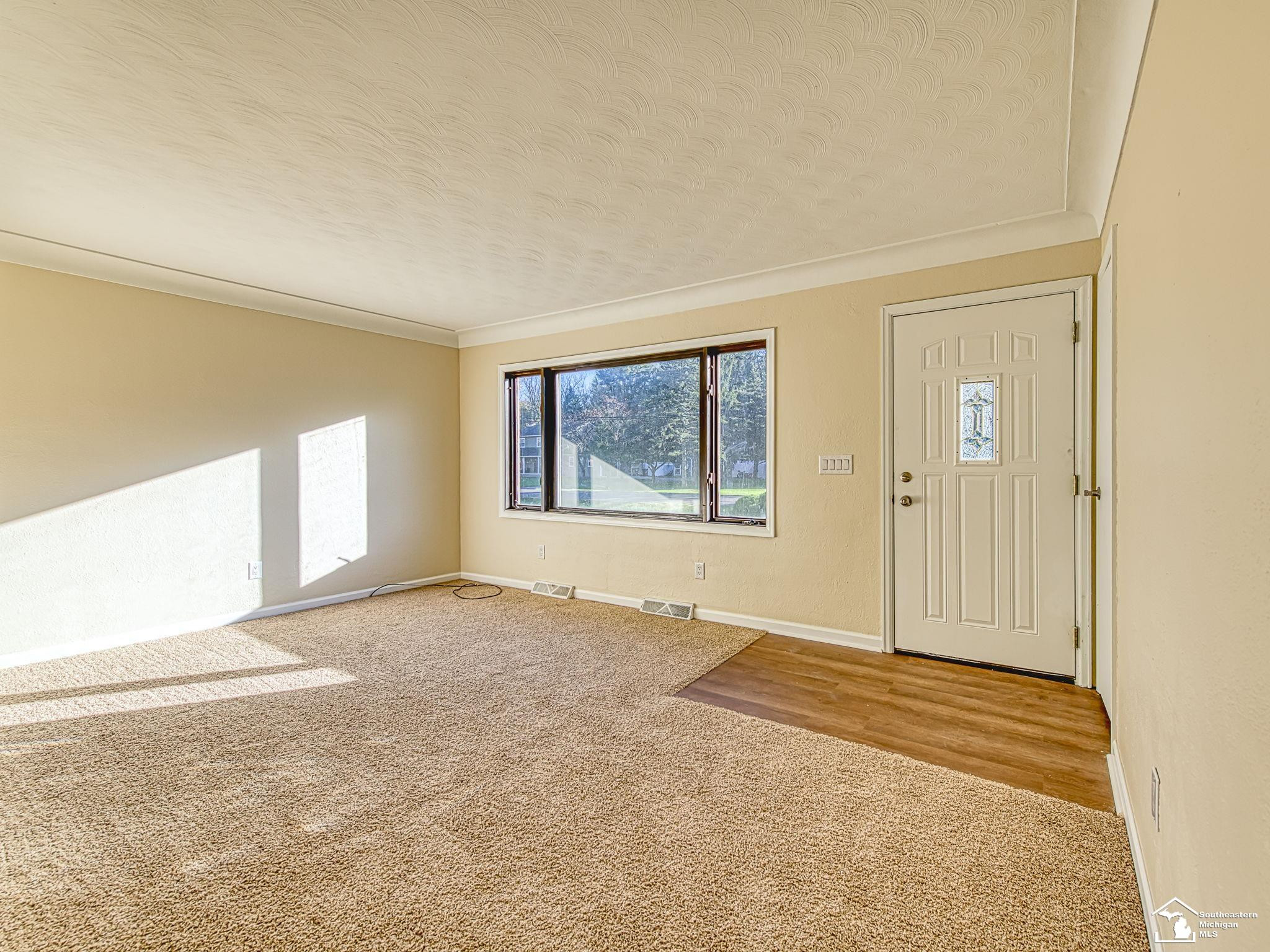 10711 Douglas Road, Temperance, MI 48182 — Photo 12