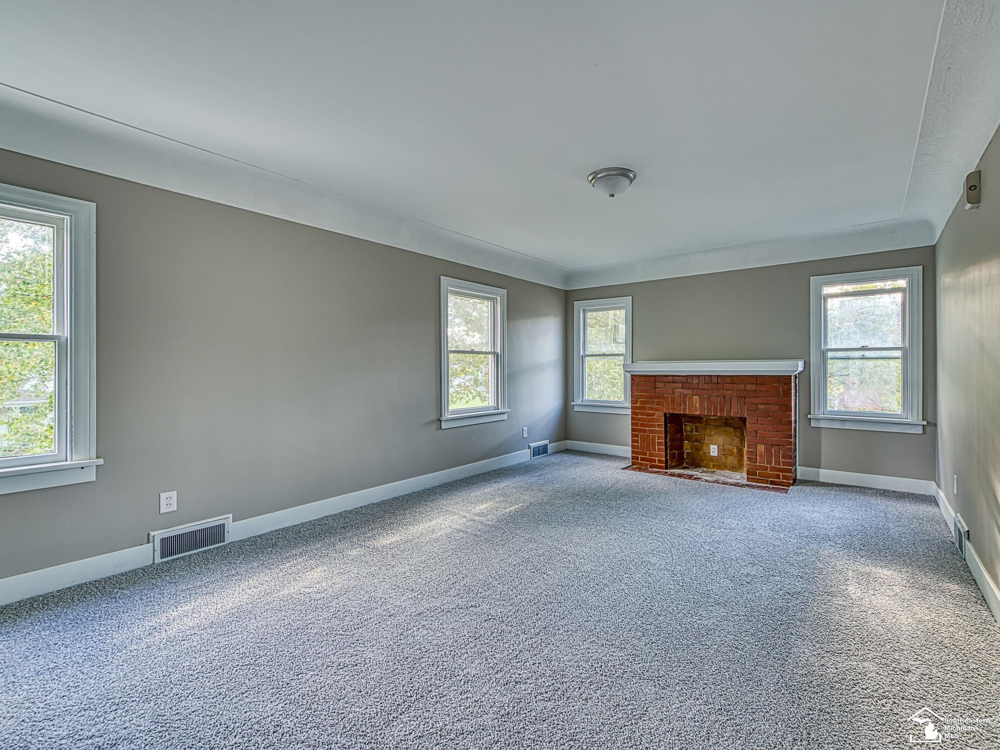 526 E Second Street, Monroe, MI 48161 — Photo 17
