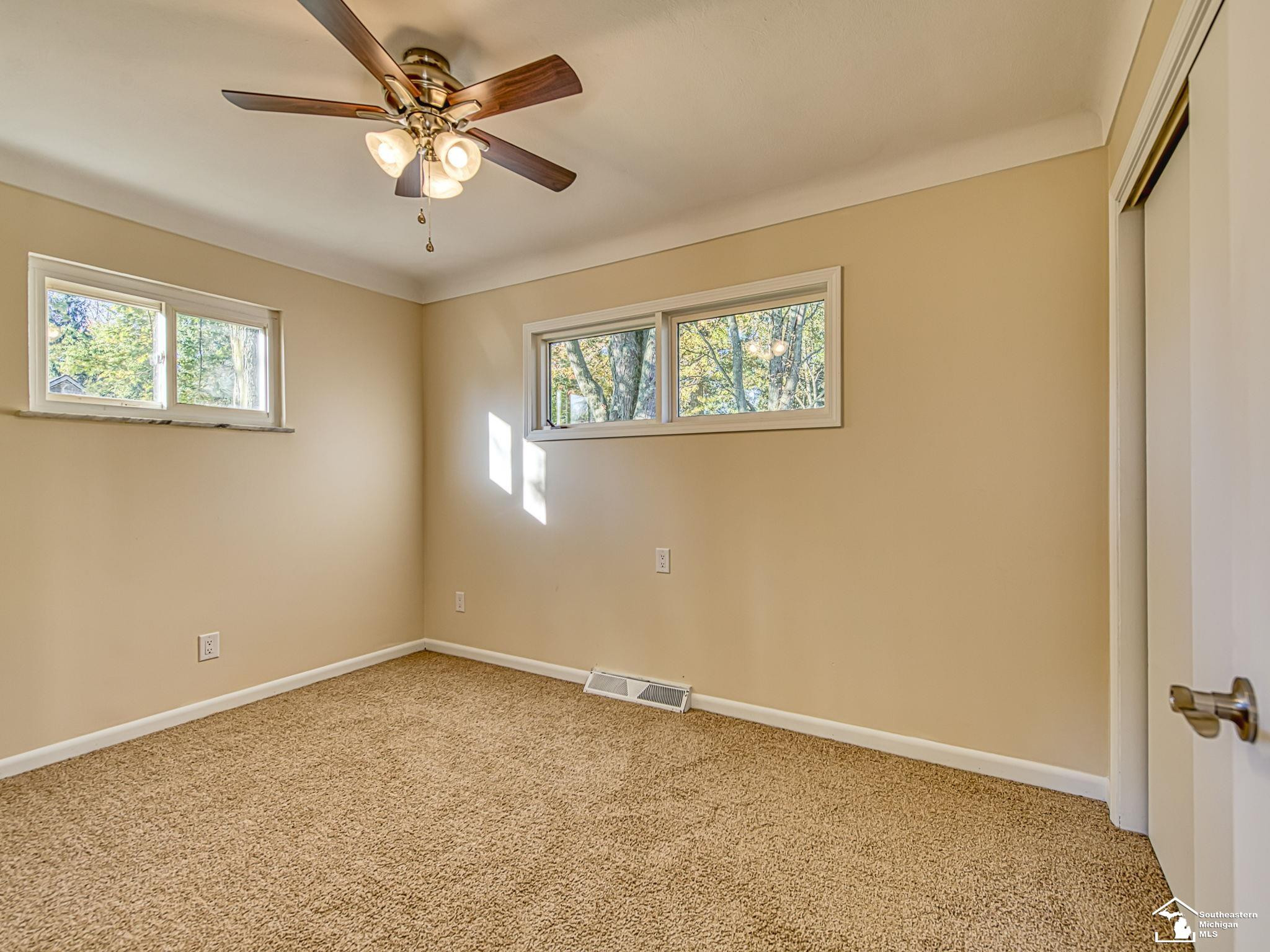 10711 Douglas Road, Temperance, MI 48182 — Photo 16