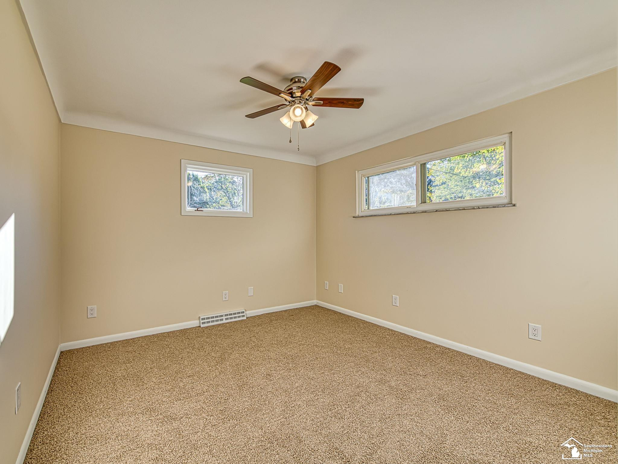 10711 Douglas Road, Temperance, MI 48182 — Photo 18