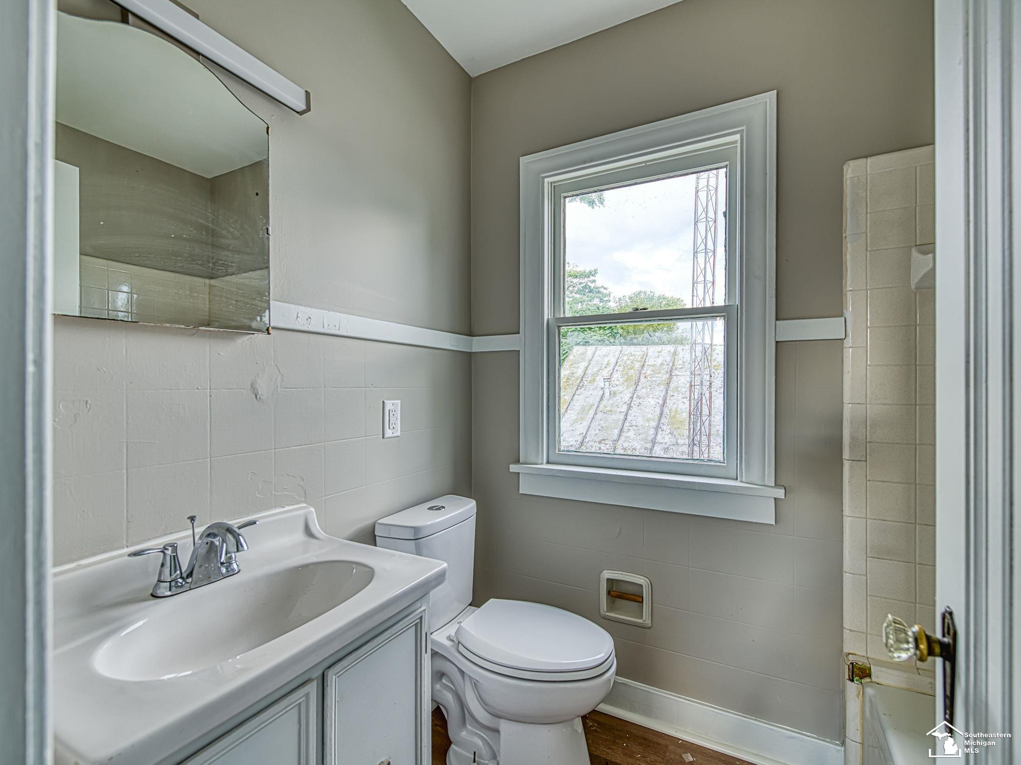 526 E Second Street, Monroe, MI 48161 — Photo 21