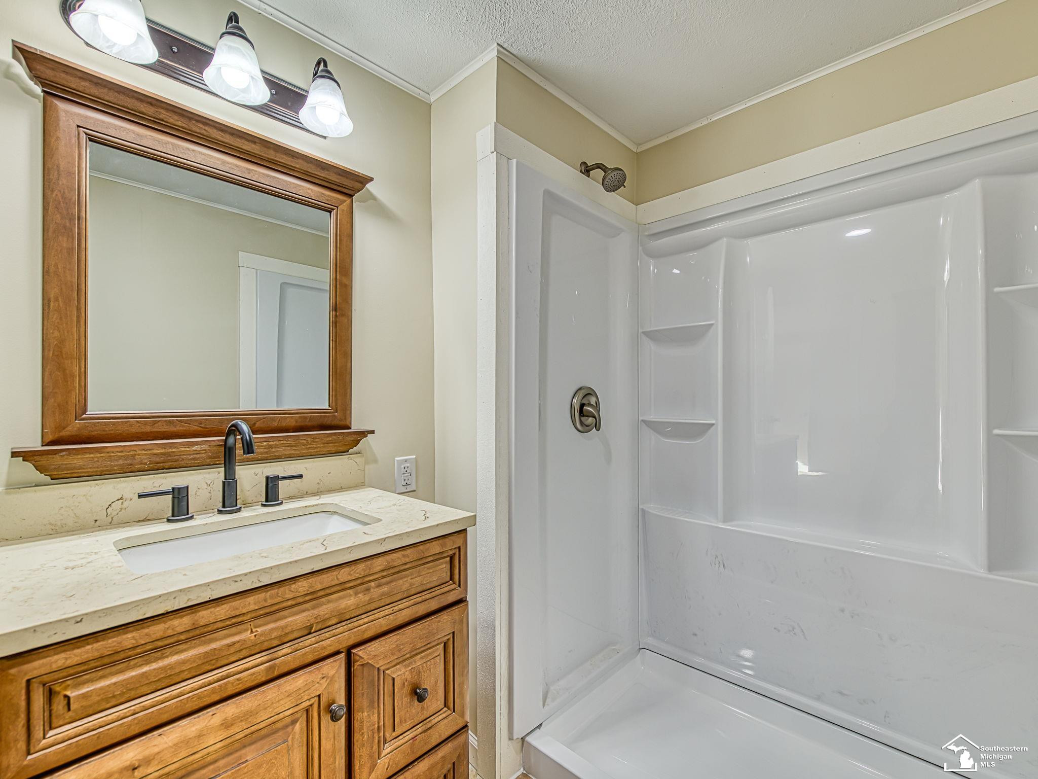 10711 Douglas Road, Temperance, MI 48182 — Photo 26