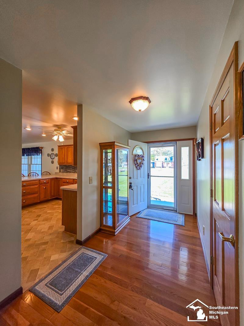 12007 Grafton Road, Carleton, MI 48117 — Photo 13