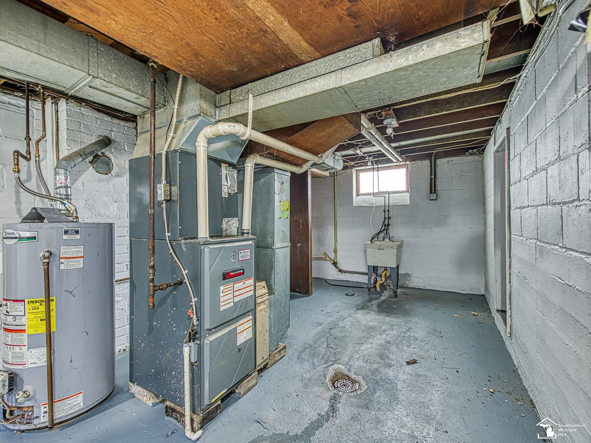 526 E Second Street, Monroe, MI 48161 — Photo 34