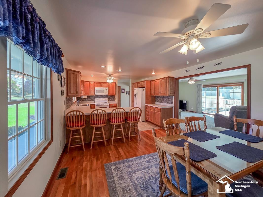 12007 Grafton Road, Carleton, MI 48117 — Photo 16