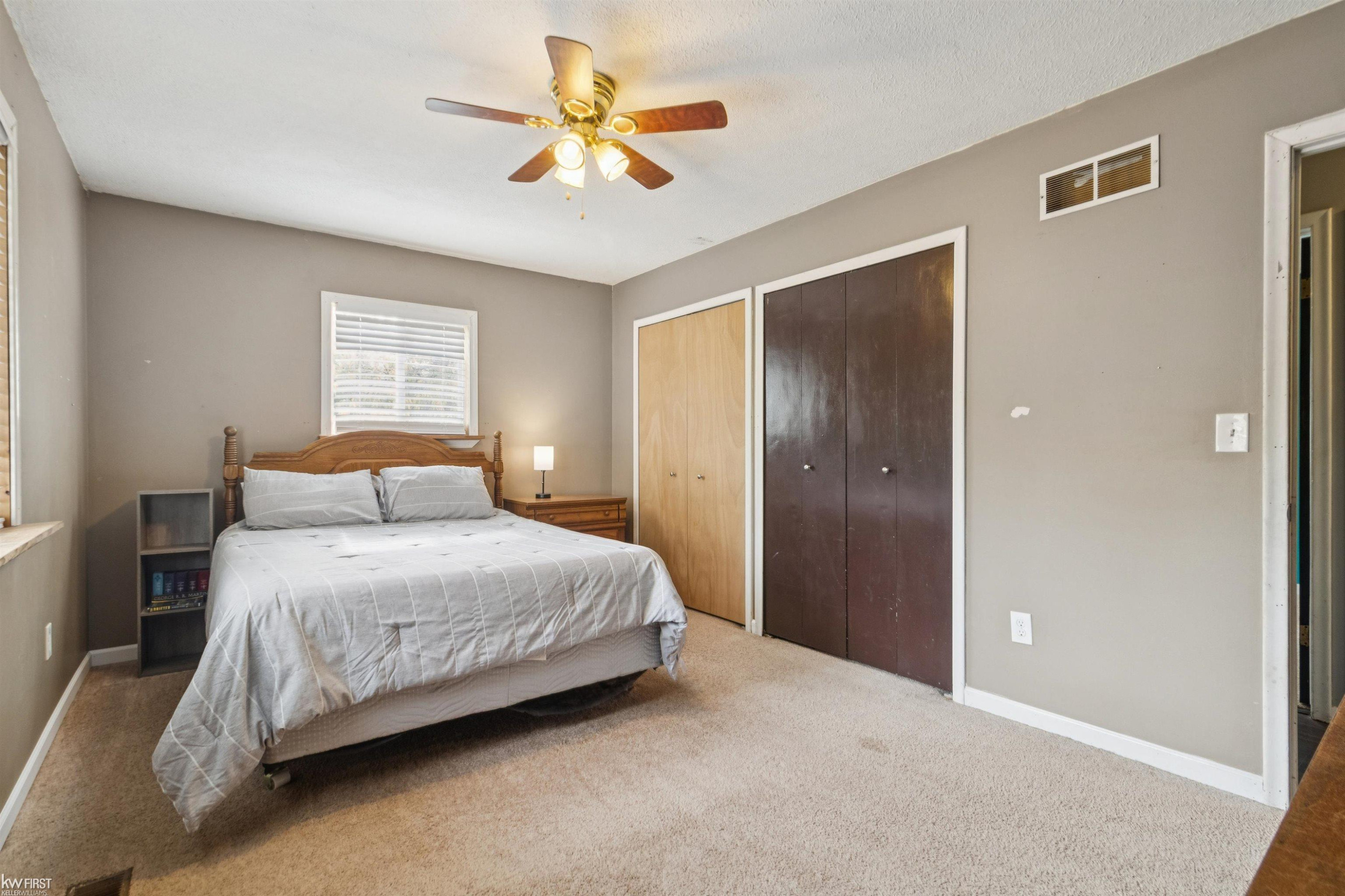 9274 Marinus Drive, Fenton, MI 48430 — Photo 10