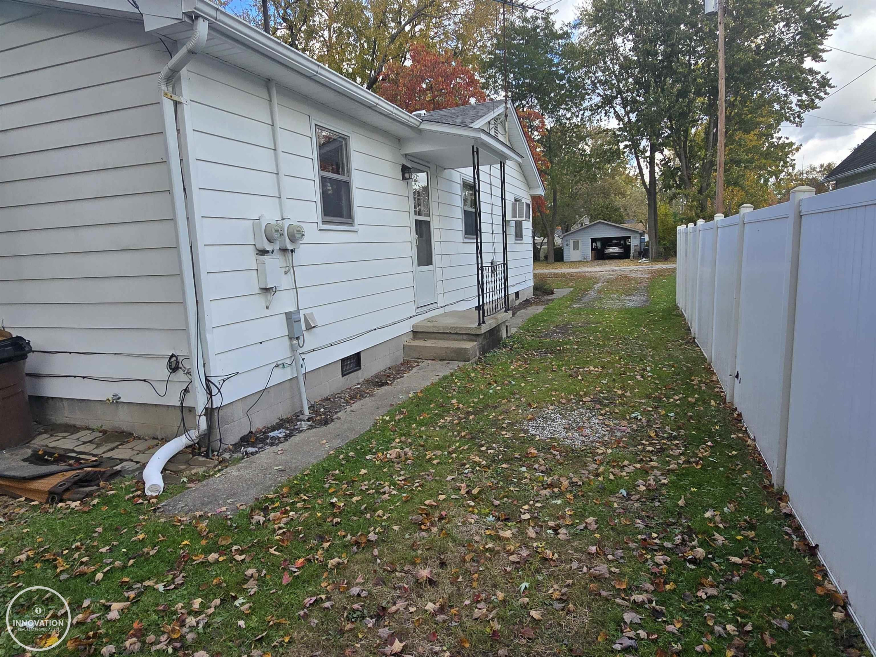 825 Summer Street, Algonac, MI 48001 — Photo 5