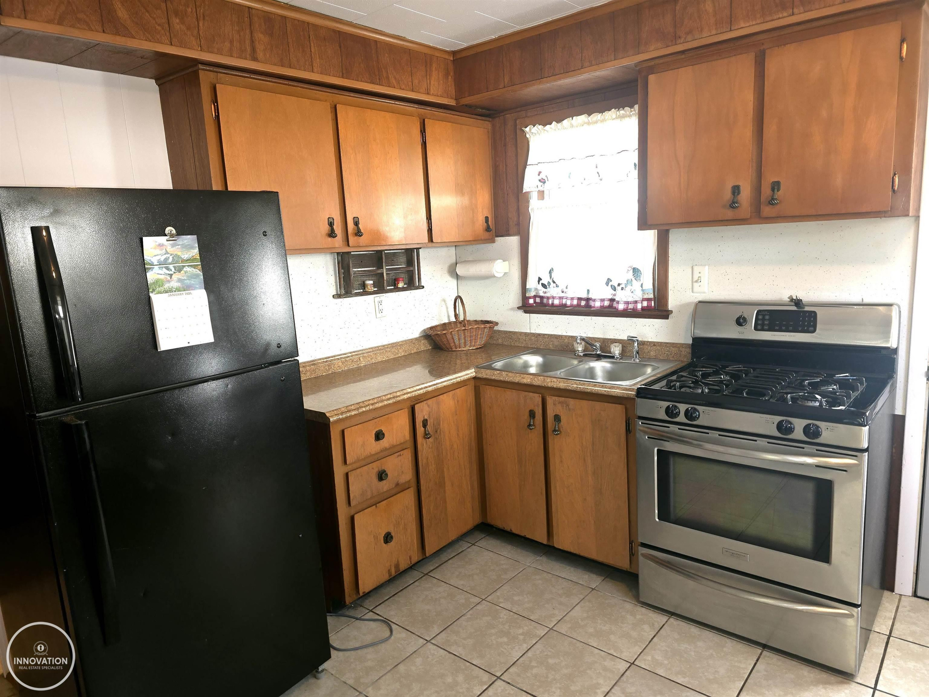 825 Summer Street, Algonac, MI 48001 — Photo 27