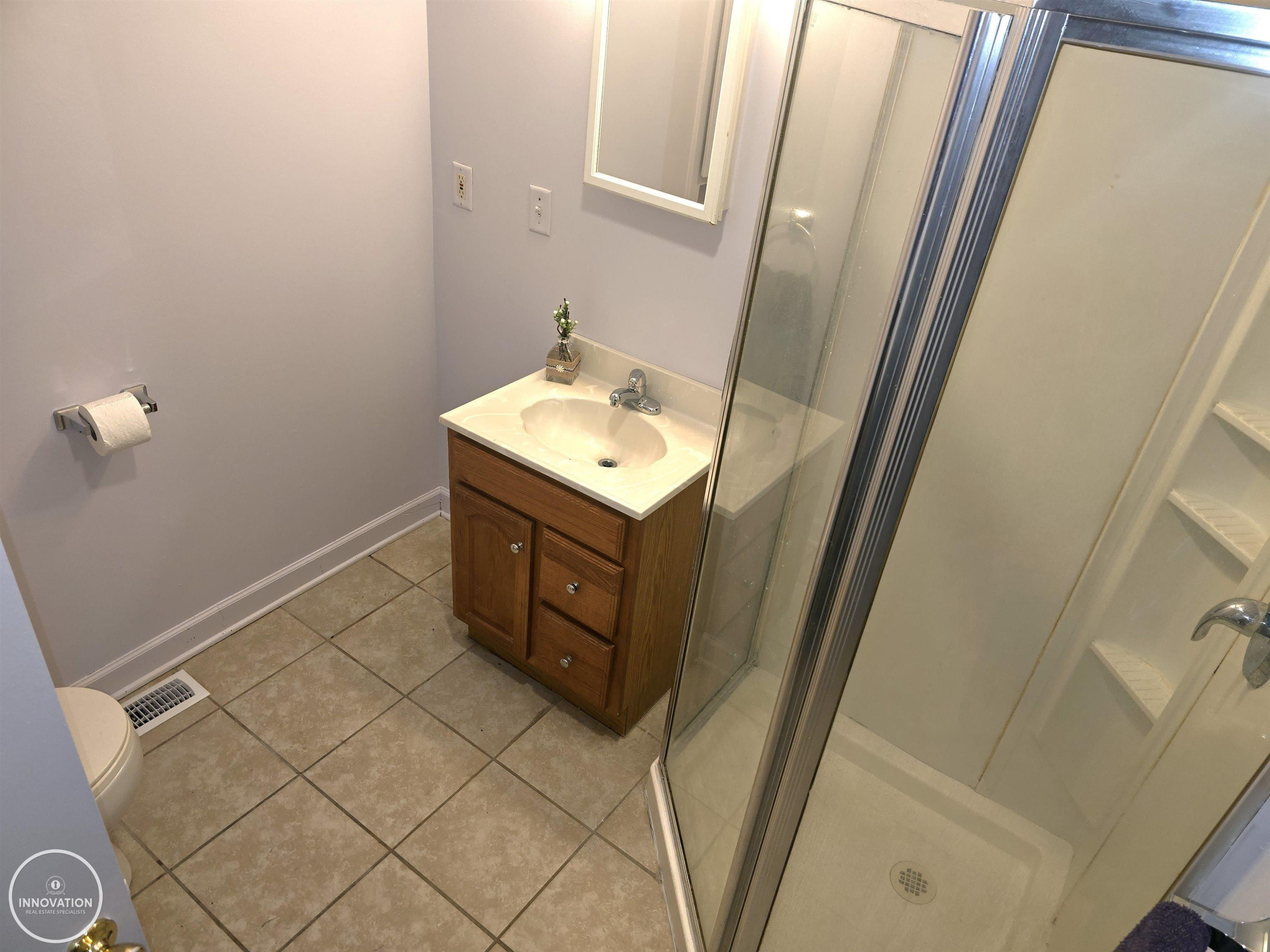 825 Summer Street, Algonac, MI 48001 — Photo 28