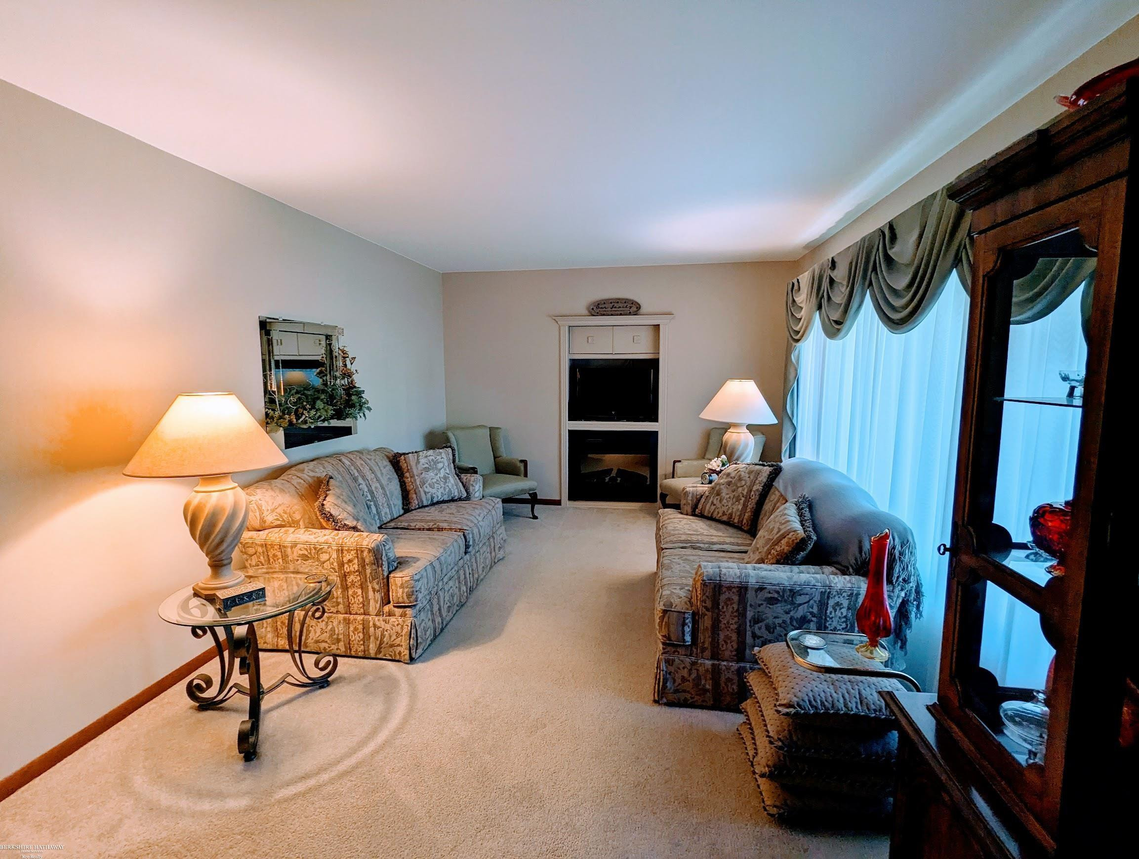 314 N Lester Street, Capac, MI 48014 — Photo 3