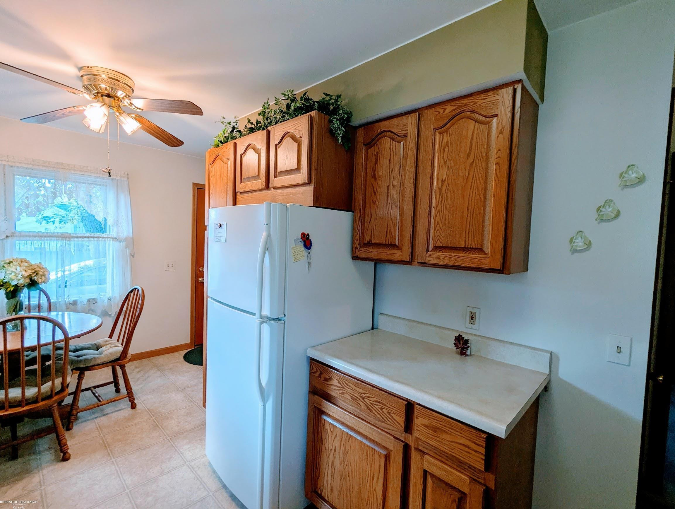 314 N Lester Street, Capac, MI 48014 — Photo 20