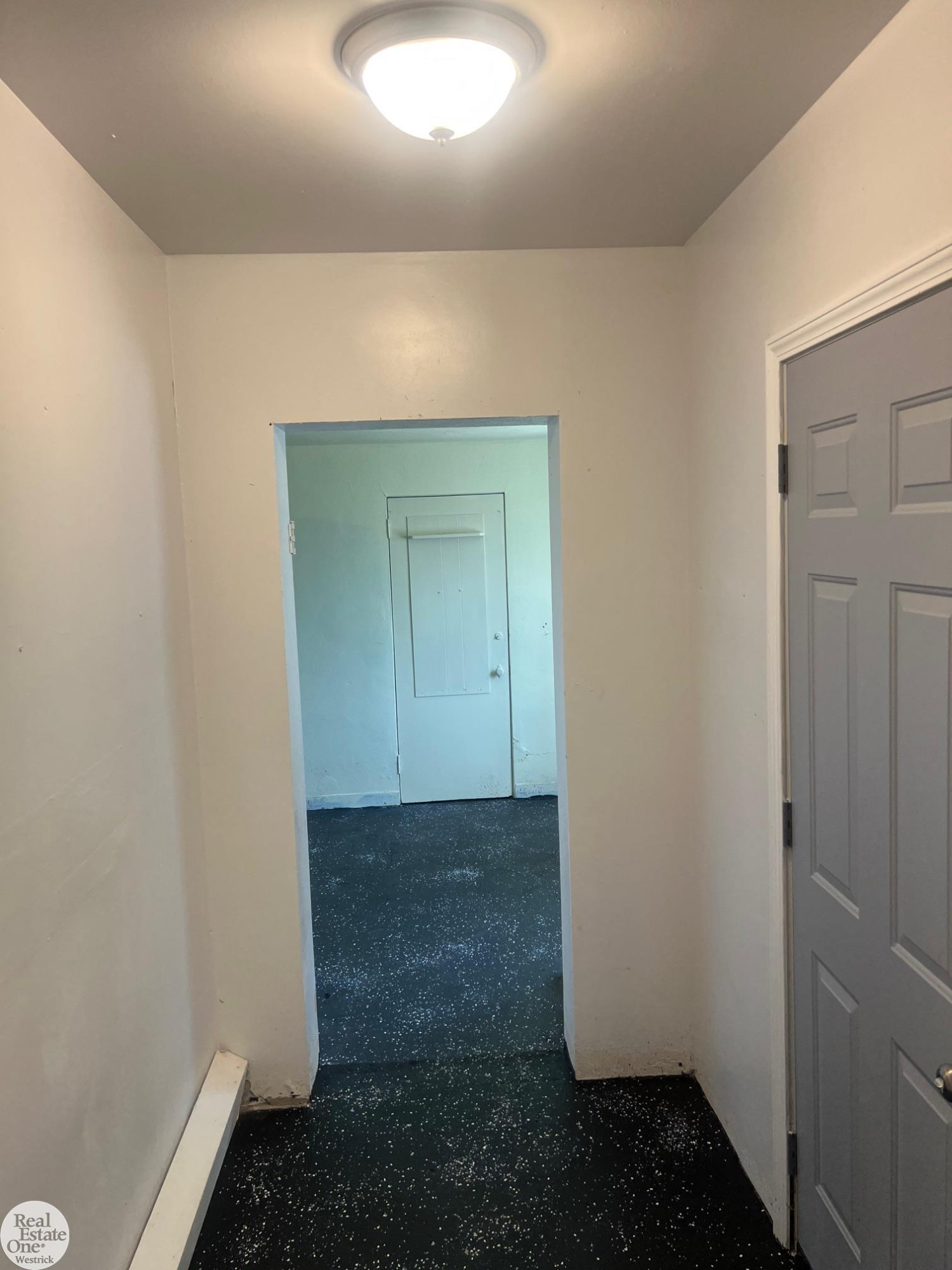 6928 Lapeer Road, MI 48049 — Photo 32