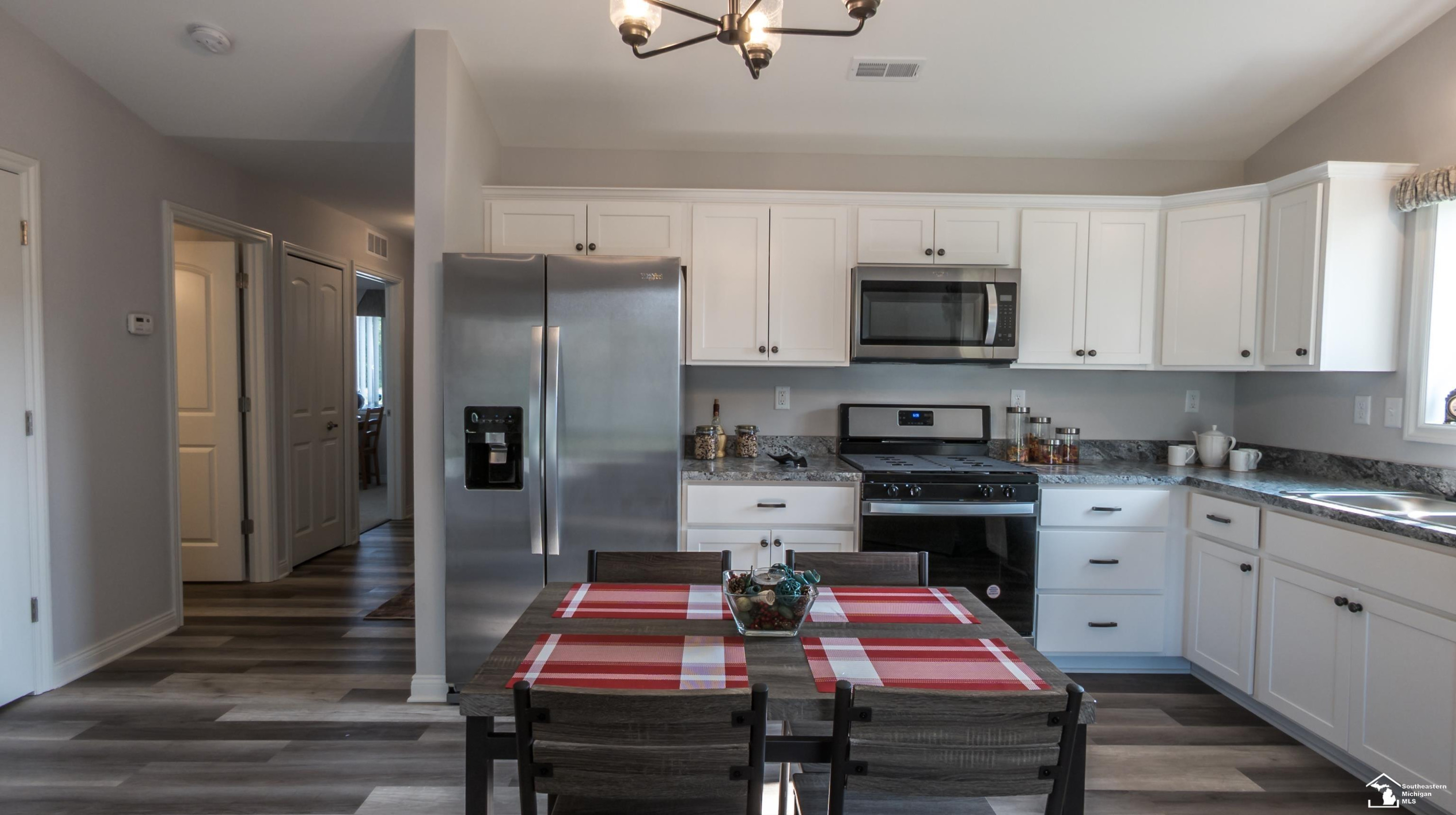 5100 Volterra Drive, 23, Monroe, MI 48161 — Photo 12
