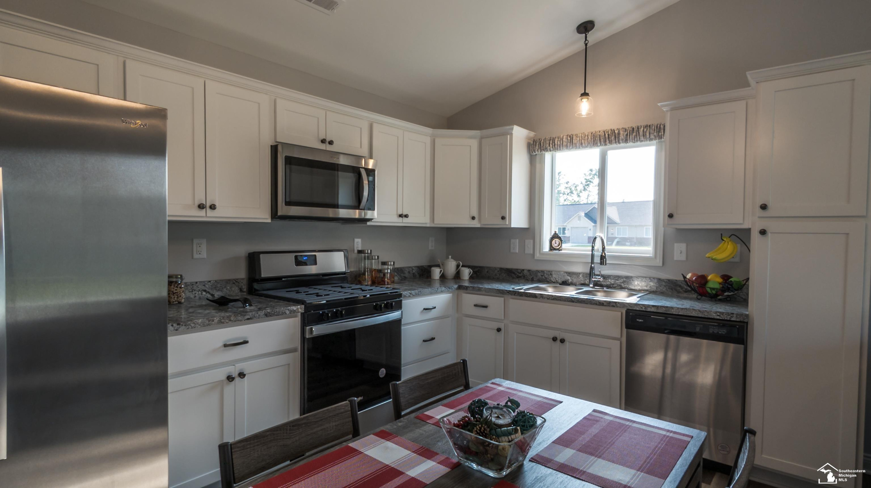 5100 Volterra Drive, 23, Monroe, MI 48161 — Photo 13