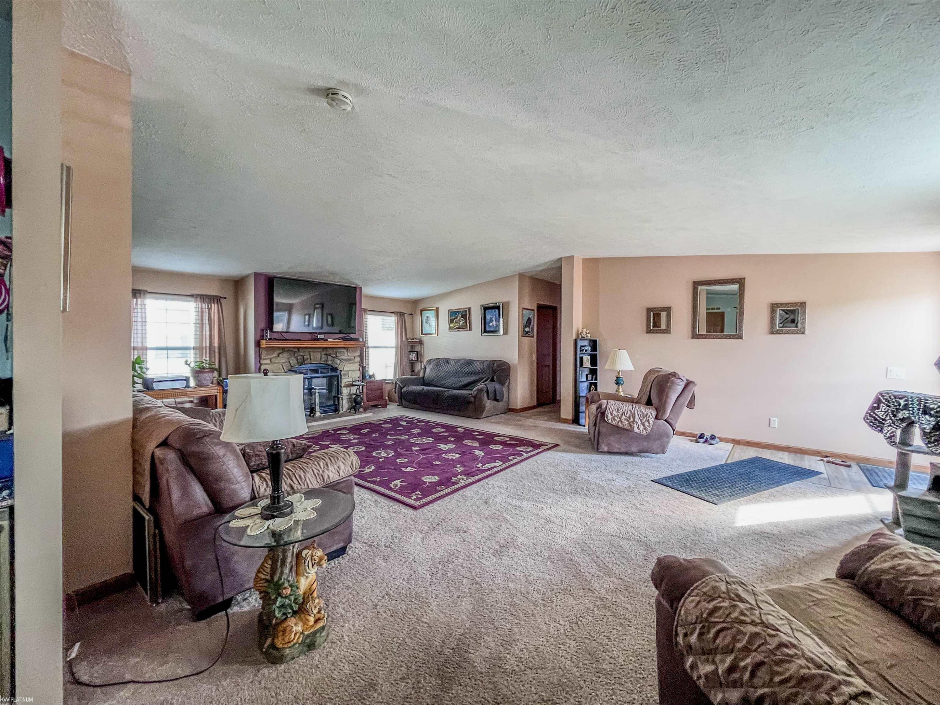 1612 Peachtree Court, MI — Photo 4