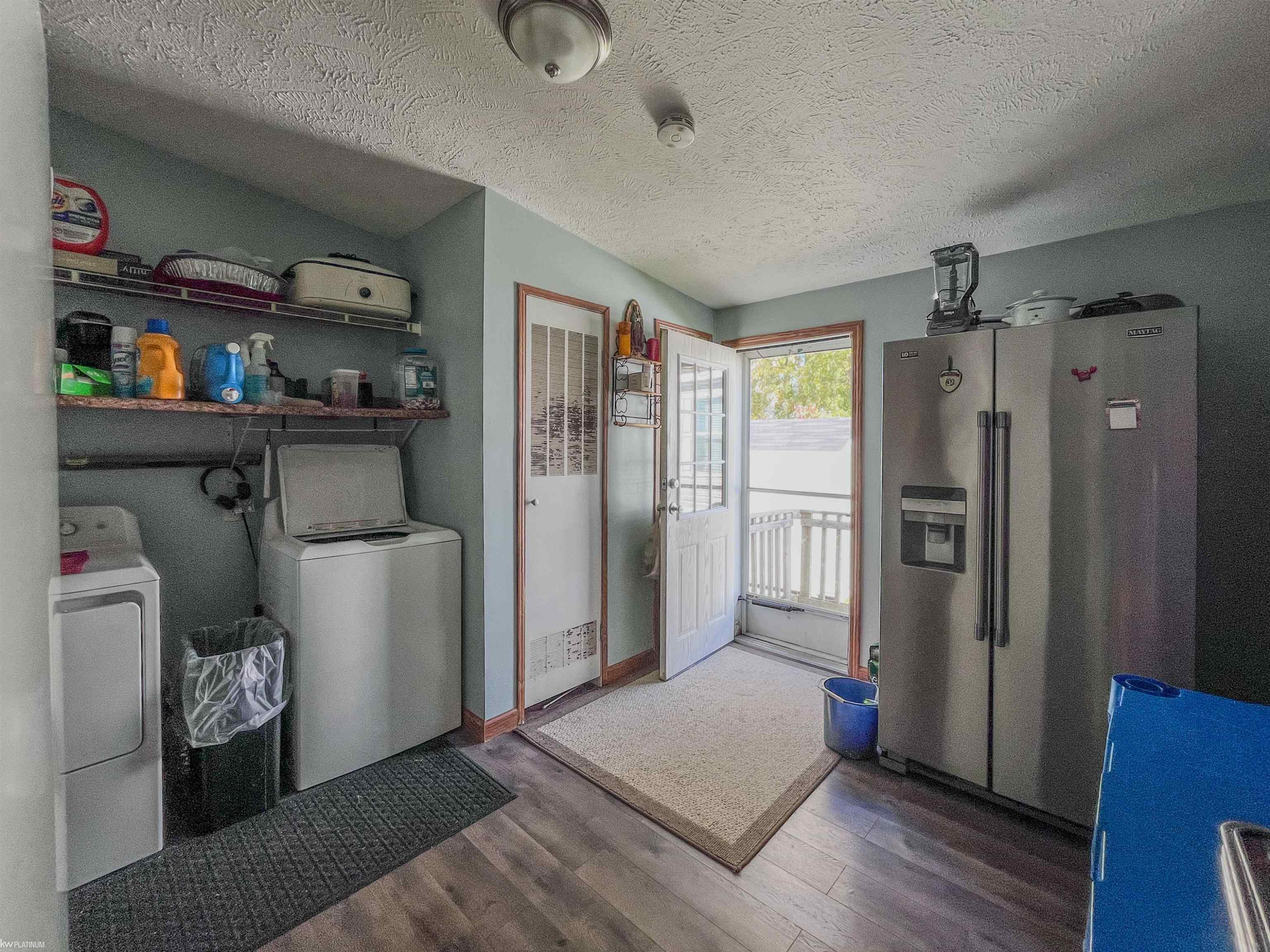 1612 Peachtree Court, MI — Photo 28