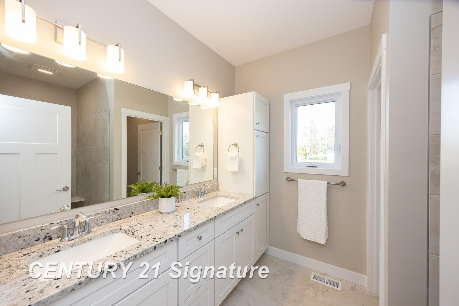4211 Woodburn Court, Saginaw, MI 48603 — Photo 18