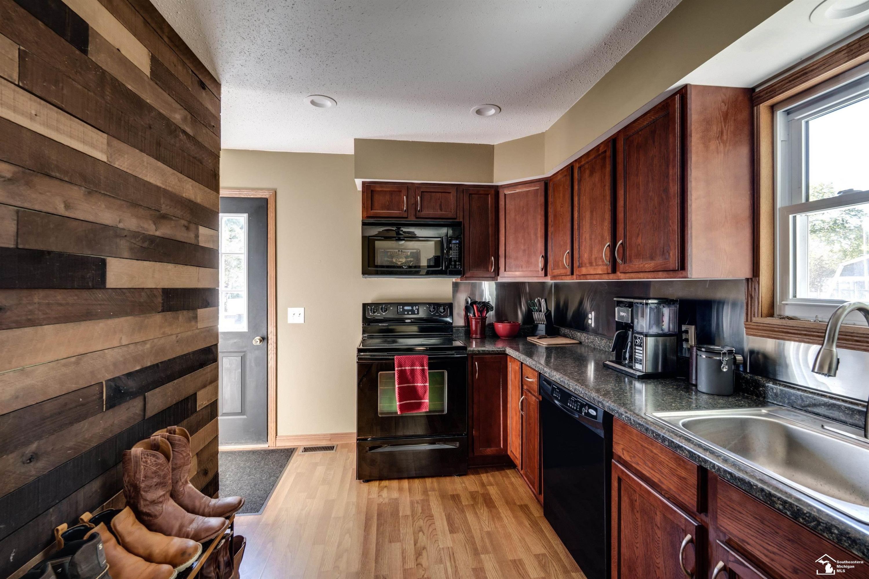 12817 A Street, La Salle, MI — Photo 4