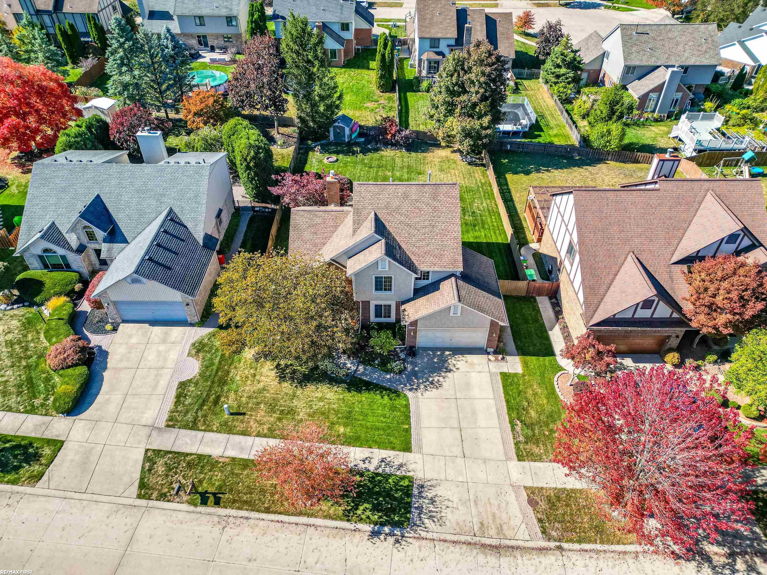 46835 Ridgepointe Drive, Macomb, MI 48042 — Photo 3