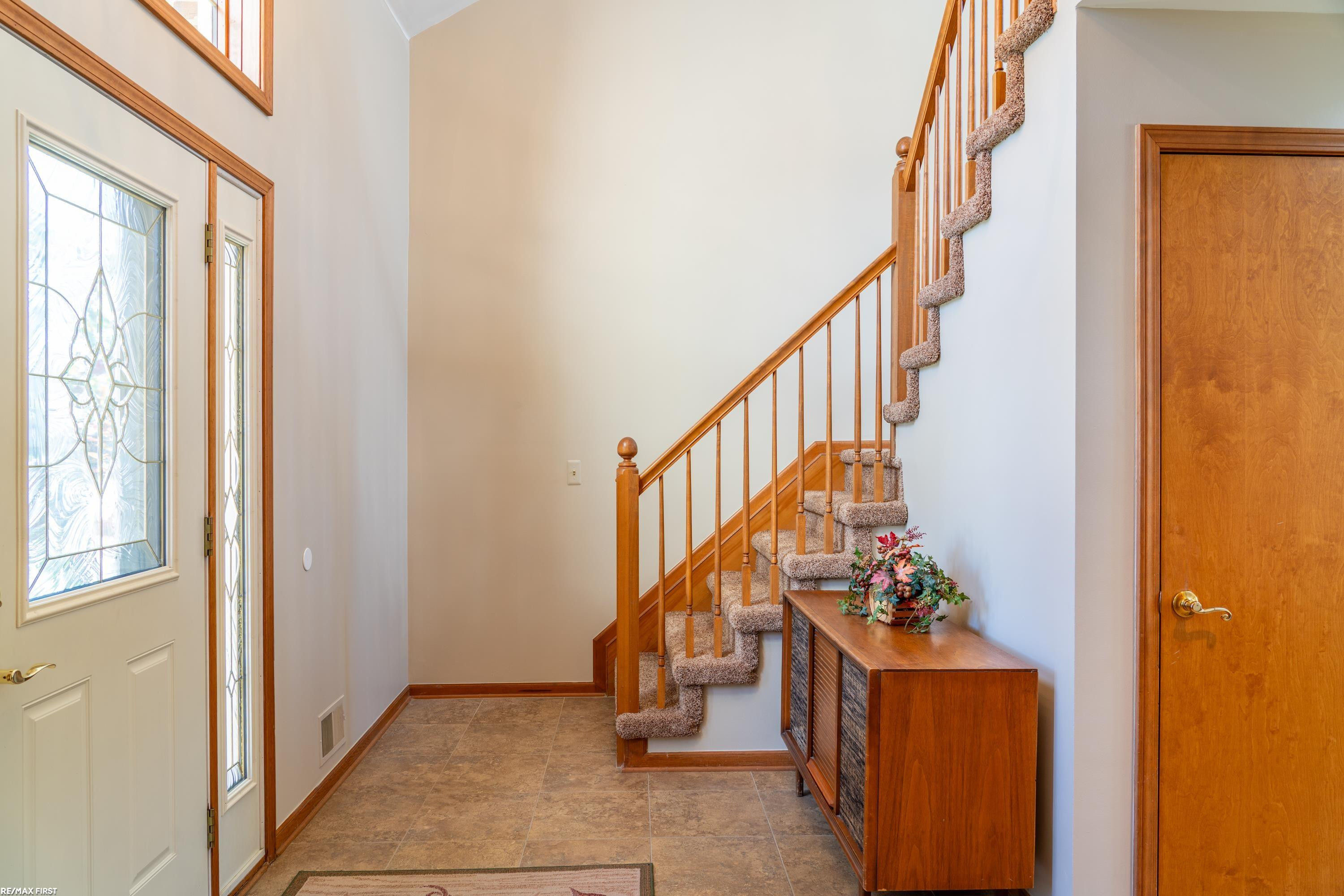 46835 Ridgepointe Drive, Macomb, MI 48042 — Photo 26