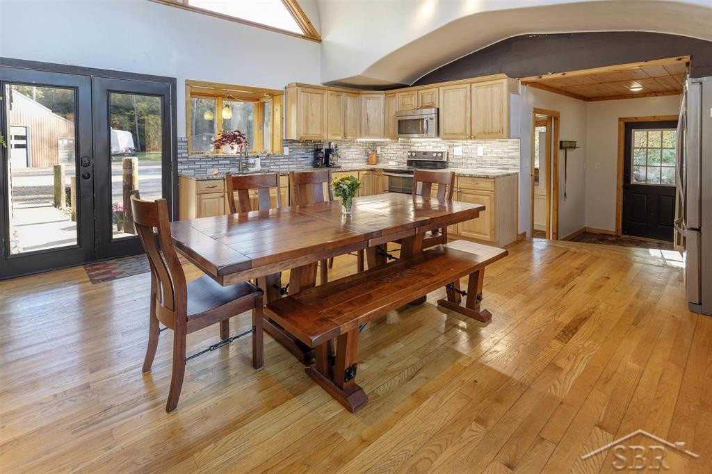 801 E Edenville Lake Drive, Hope, MI 48628 — Photo 5