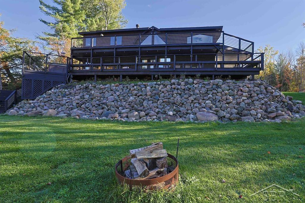 801 E Edenville Lake Drive, Hope, MI 48628 — Photo 52