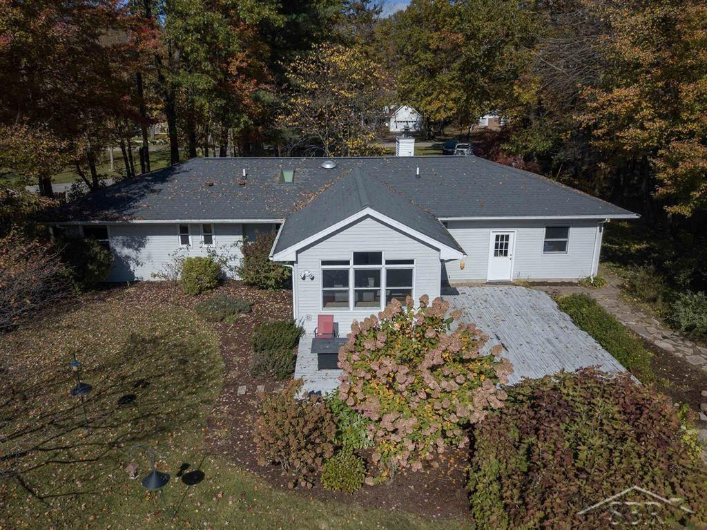 1139 W Walnut Street, Saint Charles, MI 48655 — Photo 4
