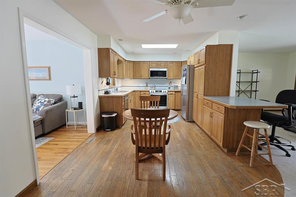 1139 W Walnut Street, Saint Charles, MI 48655 — Photo 10