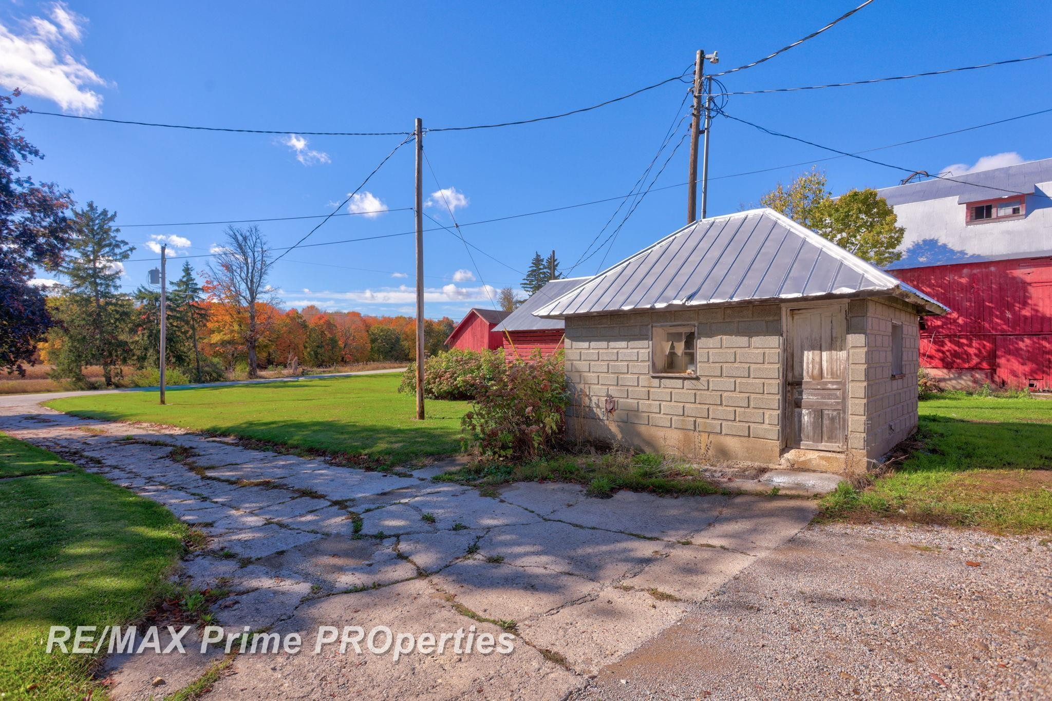 12715 E Tuscola Road, Frankenmuth, MI 48734 — Photo 40