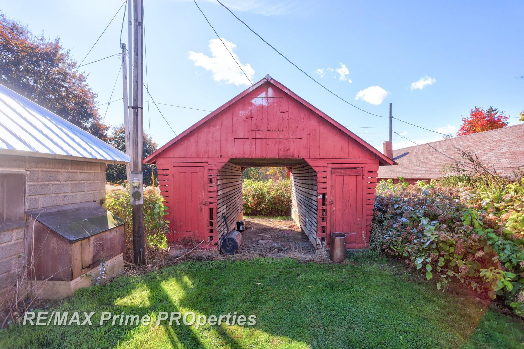 12715 E Tuscola Road, Frankenmuth, MI 48734 — Photo 41