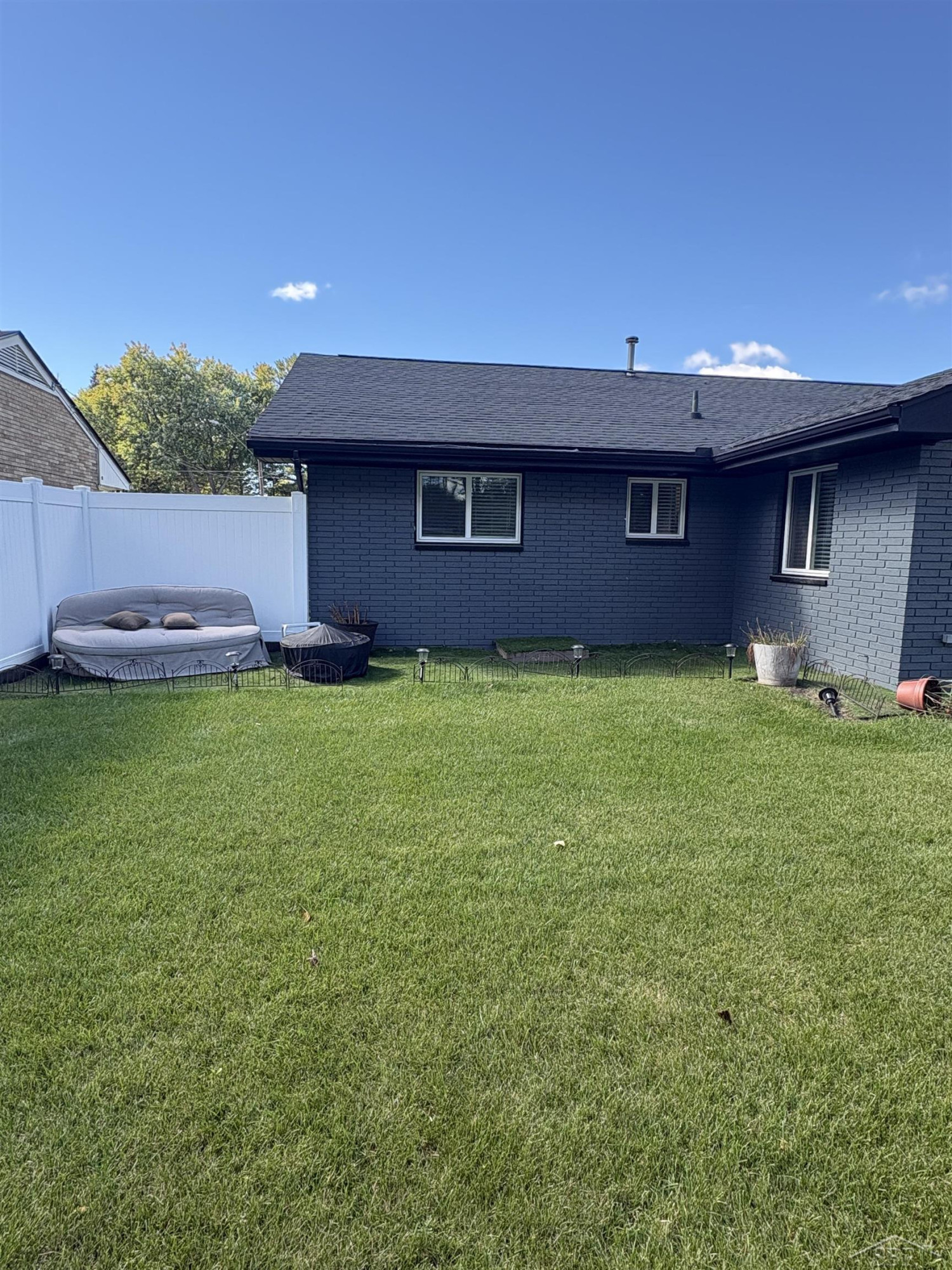2963 Welland Drive, MI 48601 — Photo 24