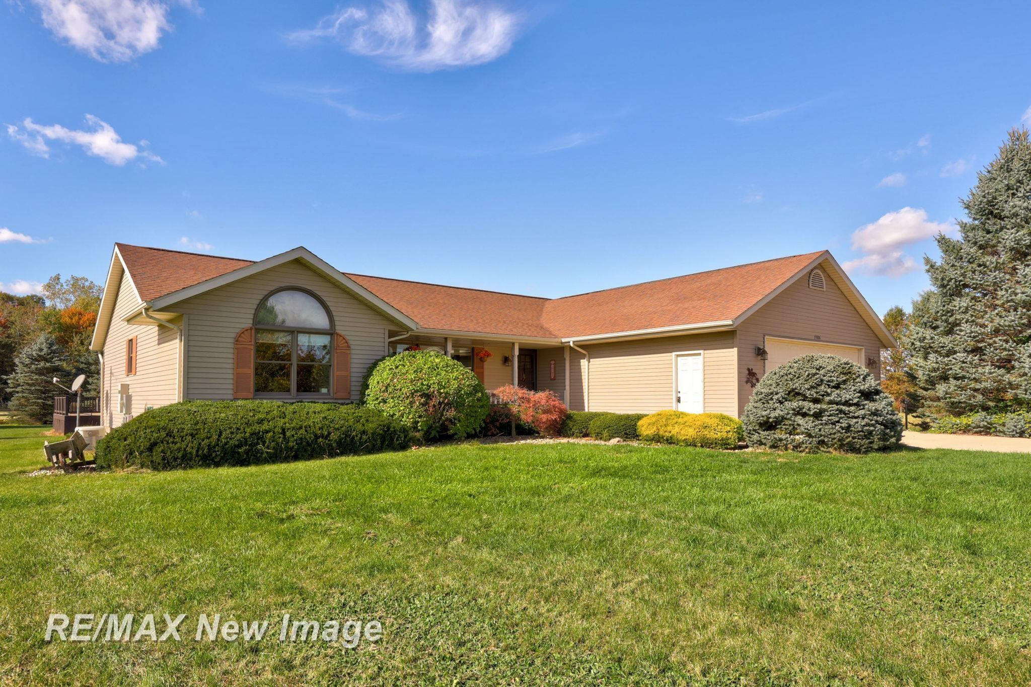 13886 Litchfield Road, Montrose, MI 48457 — Photo 4