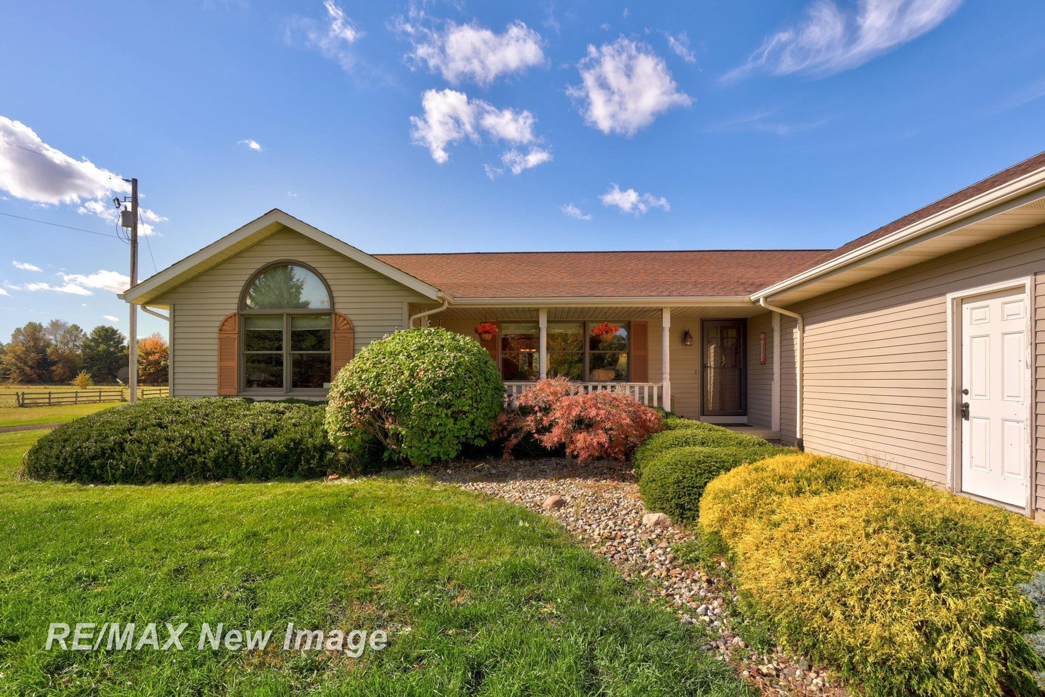 13886 Litchfield Road, Montrose, MI 48457 — Photo 5