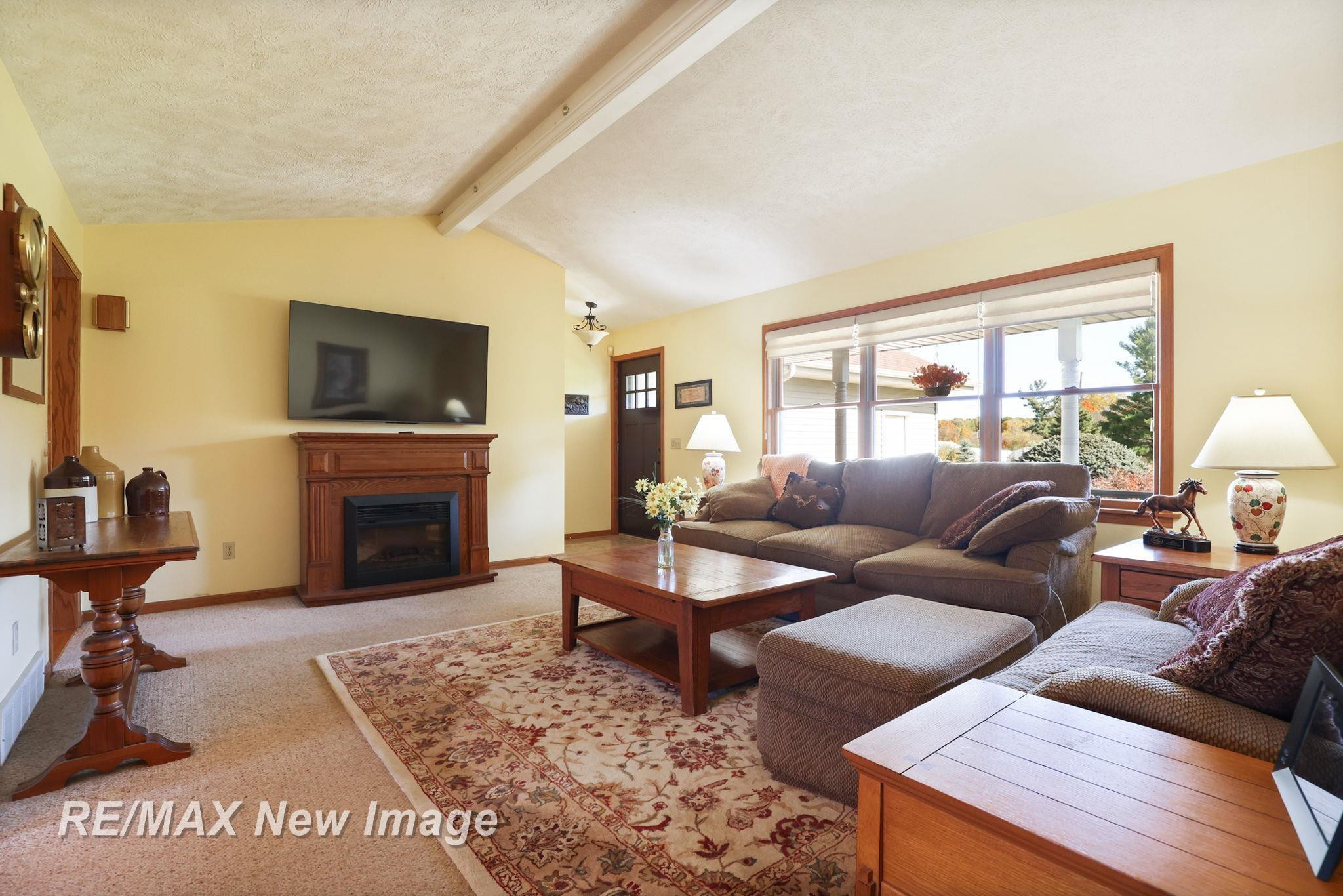 13886 Litchfield Road, Montrose, MI 48457 — Photo 9