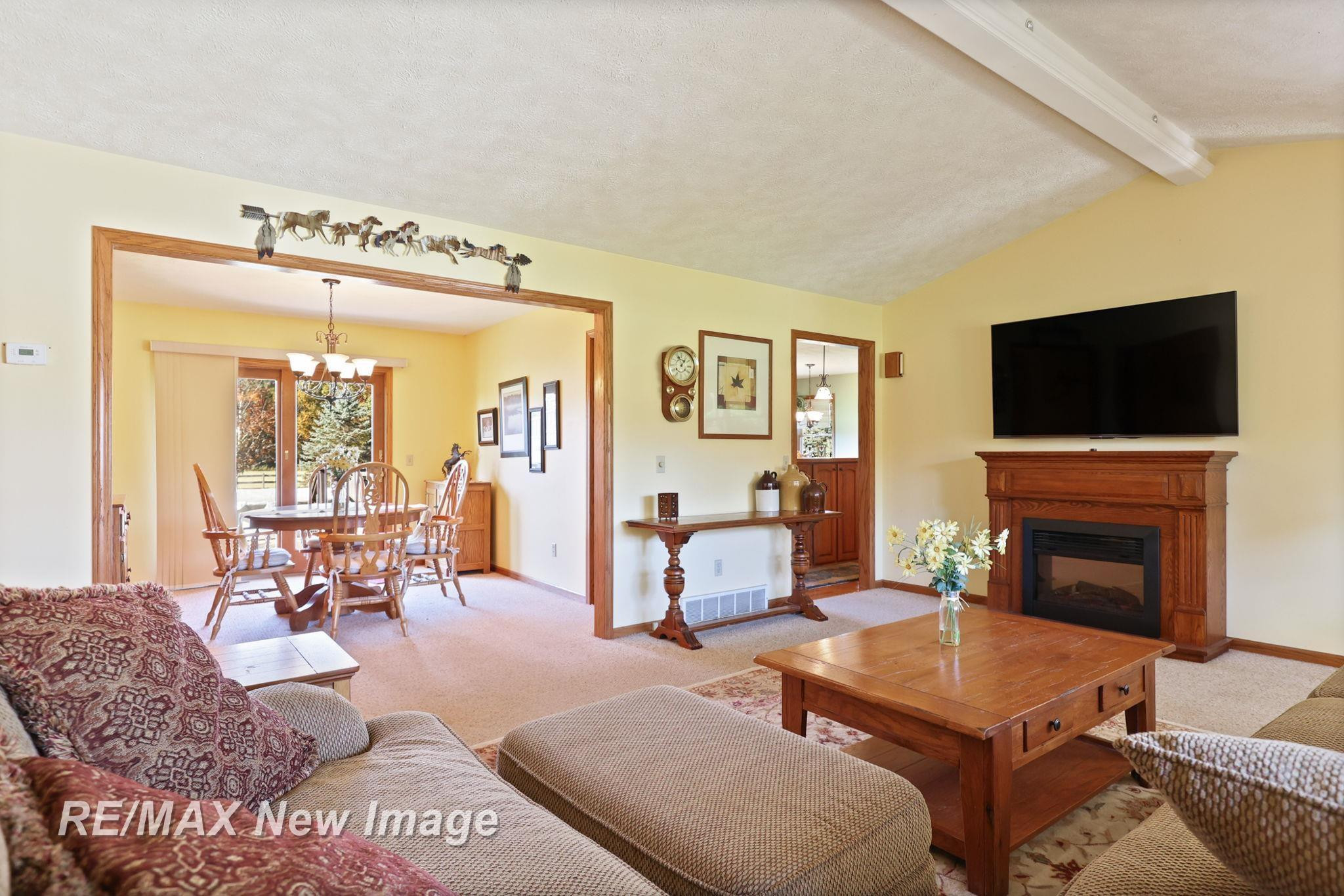 13886 Litchfield Road, Montrose, MI 48457 — Photo 12